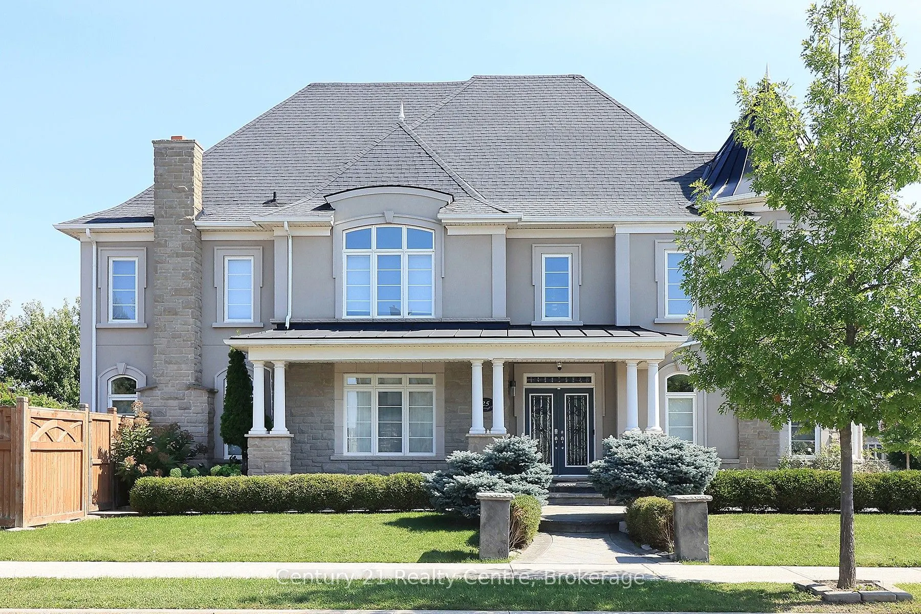 25 Ingleborough Drive