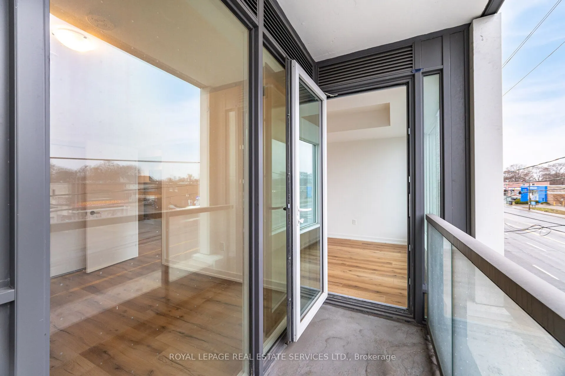 1195 The Queensway Avenue, #203