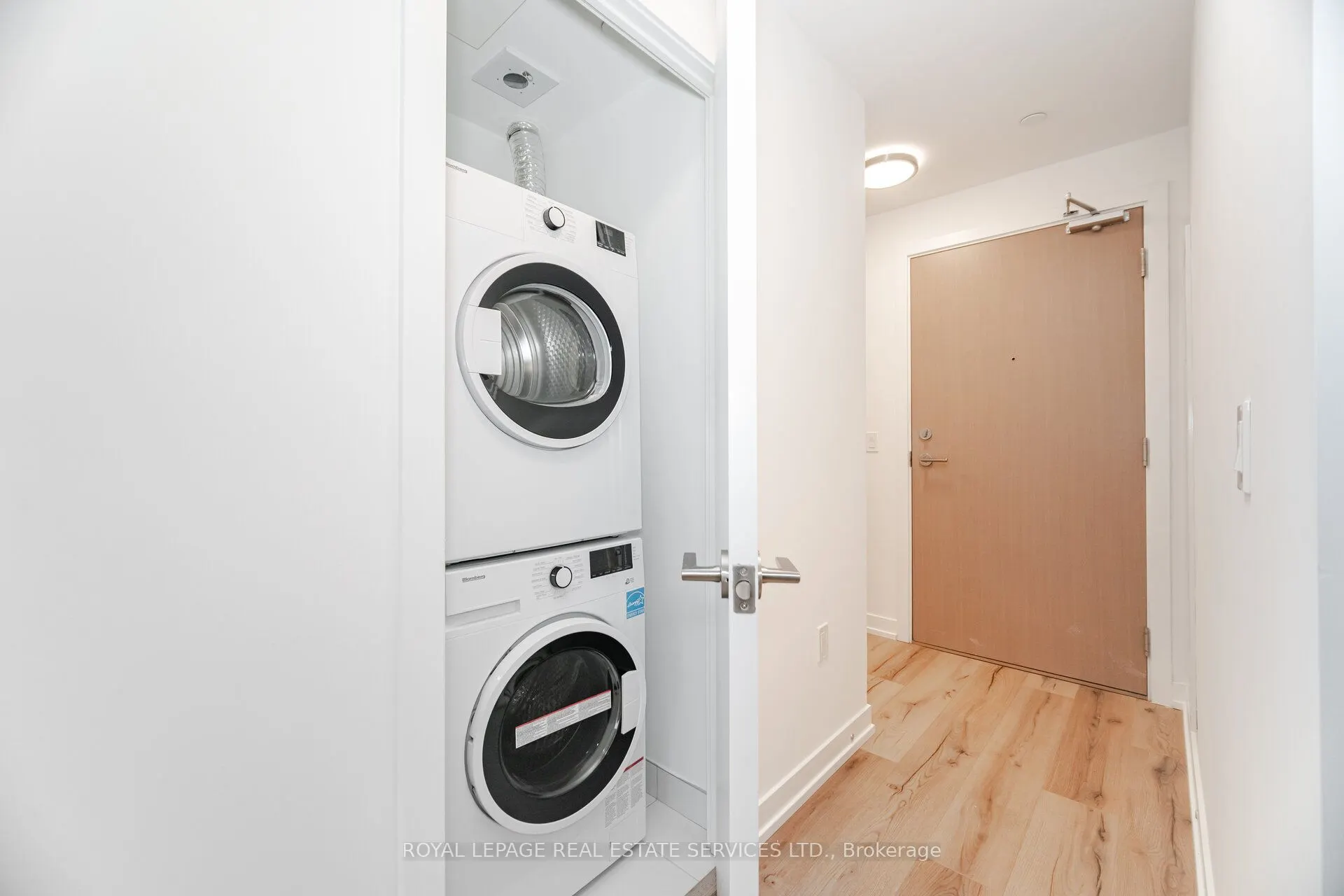 1195 The Queensway Avenue, #203