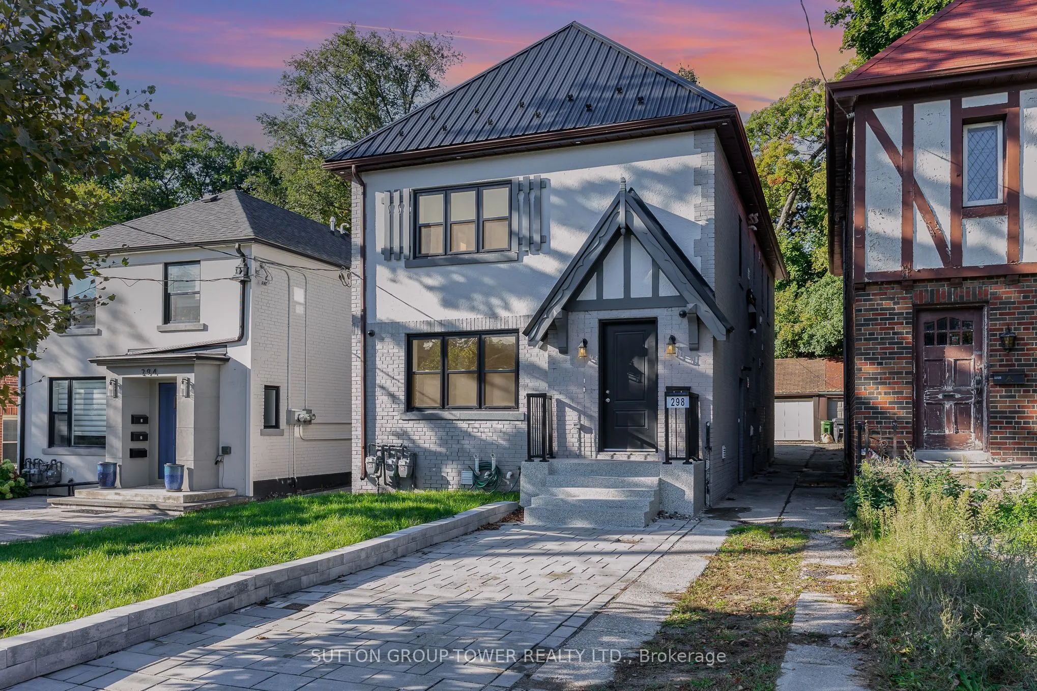 298 South Kingsway