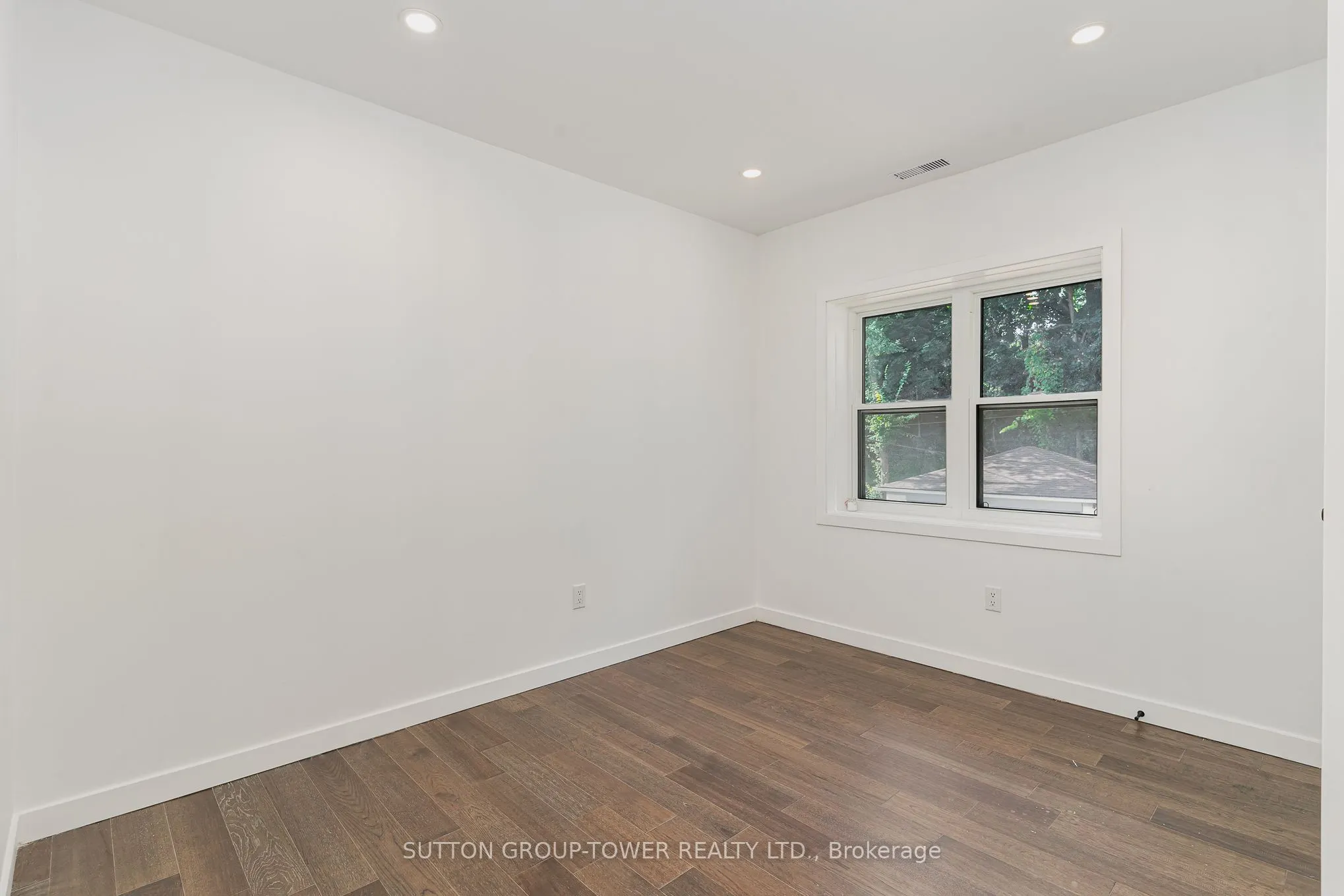 298 South Kingsway