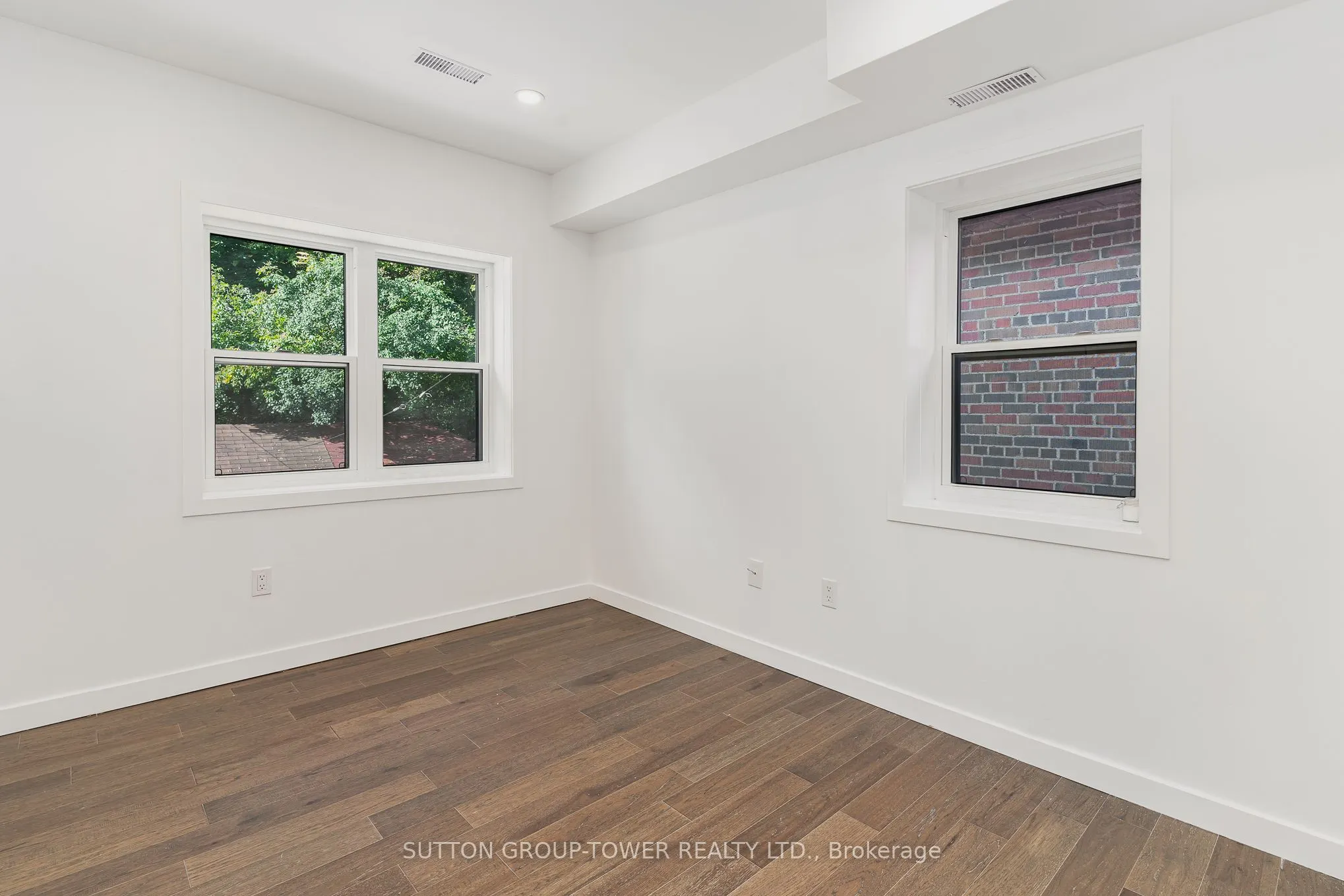 298 South Kingsway