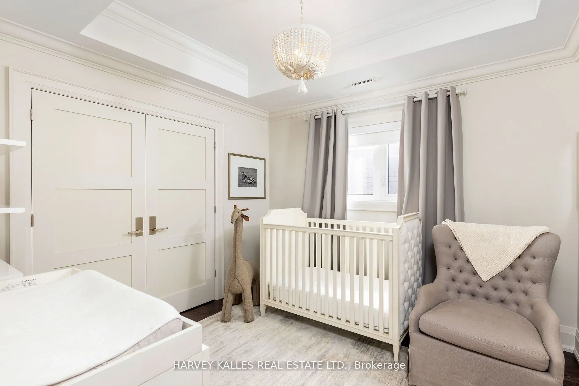 72B Renfield Street W