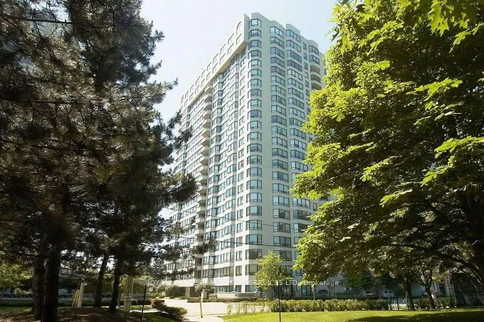 1 Aberfoyle Crescent, #2202