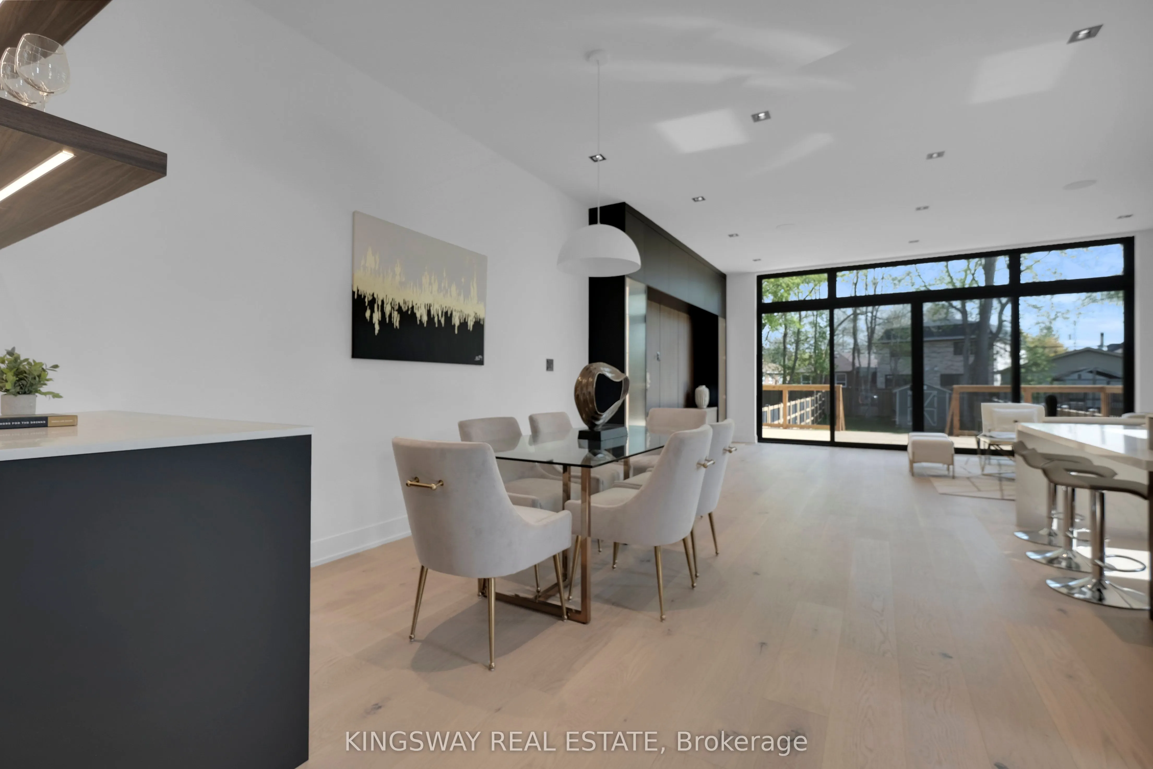 17 Broadview Avenue