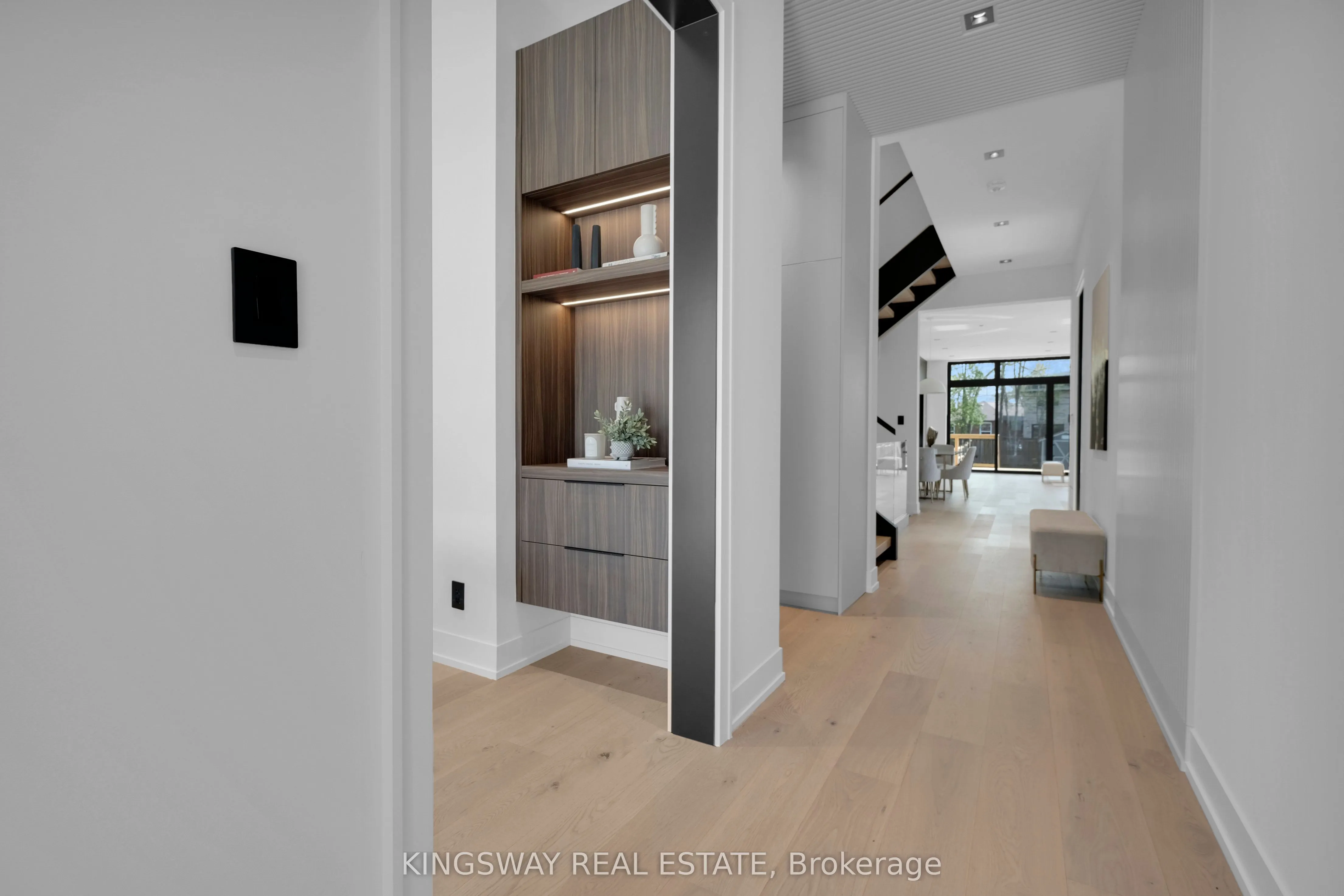 17 Broadview Avenue
