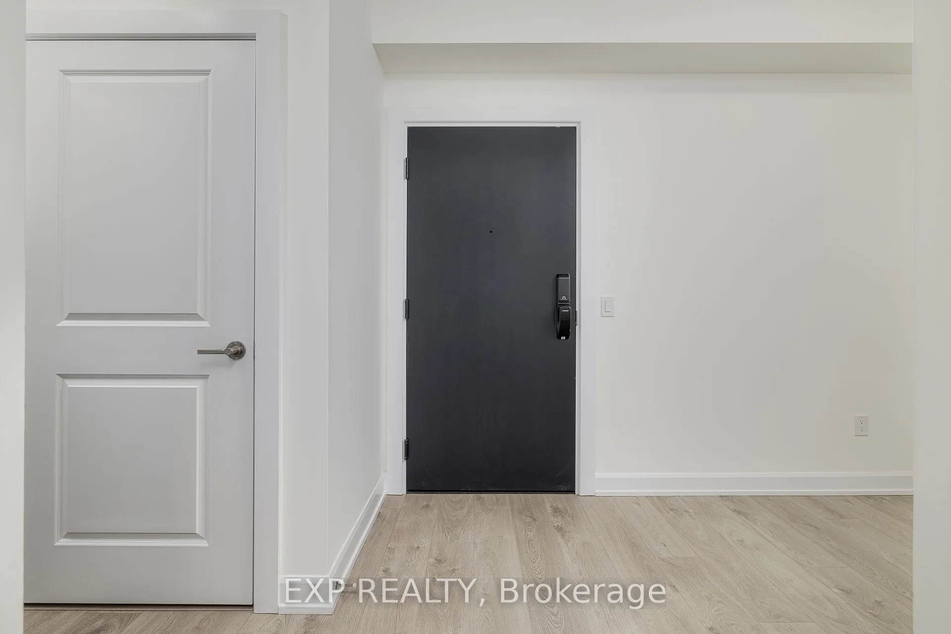 3220 William Coltson Avenue, #426