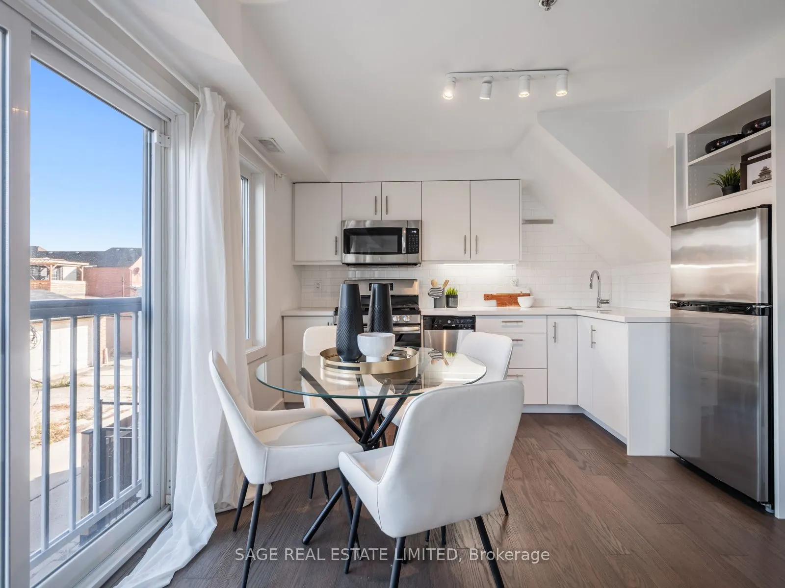1183 Dufferin Street, #108