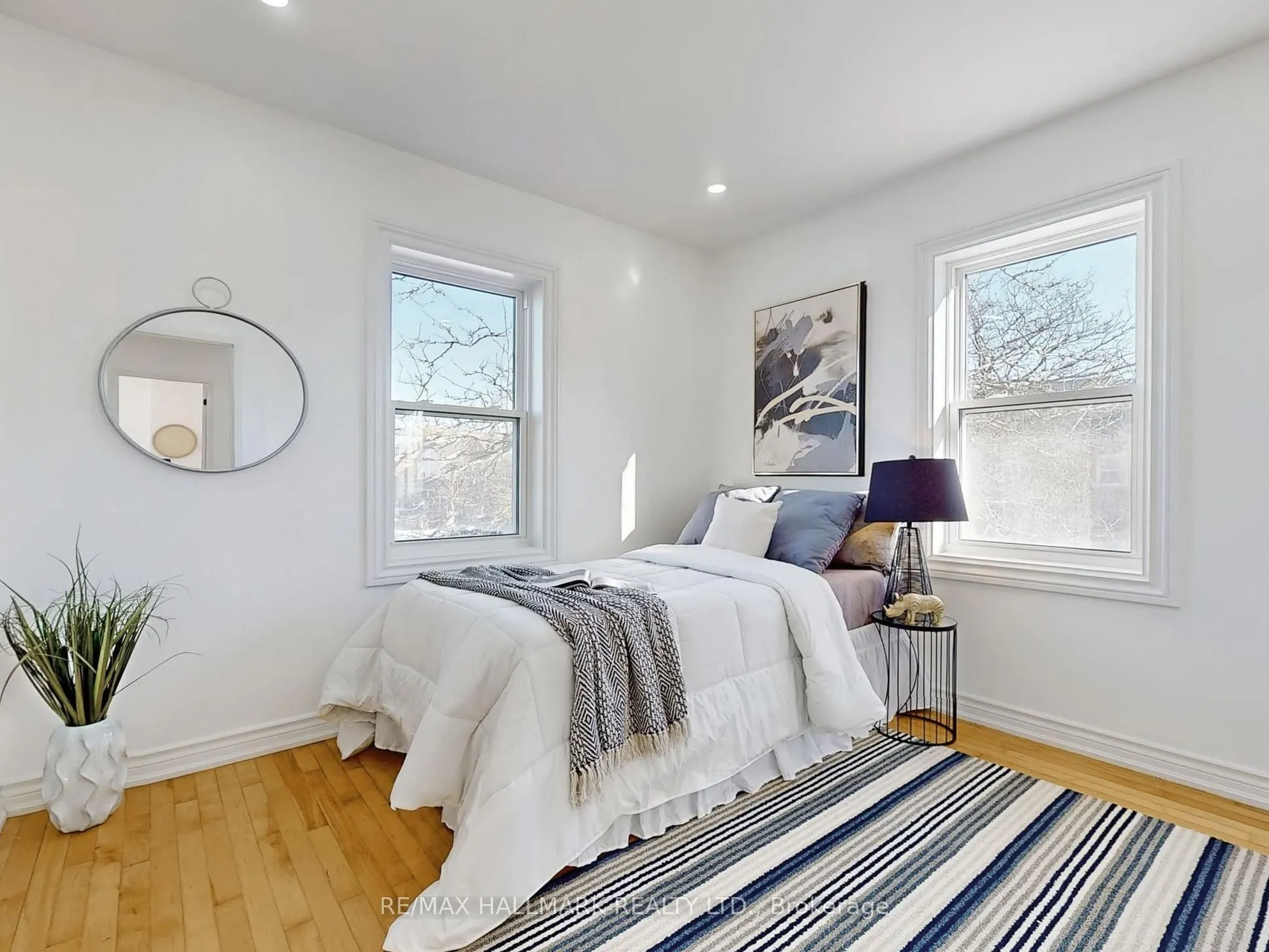 5659 Glen Erin Drive, #6
