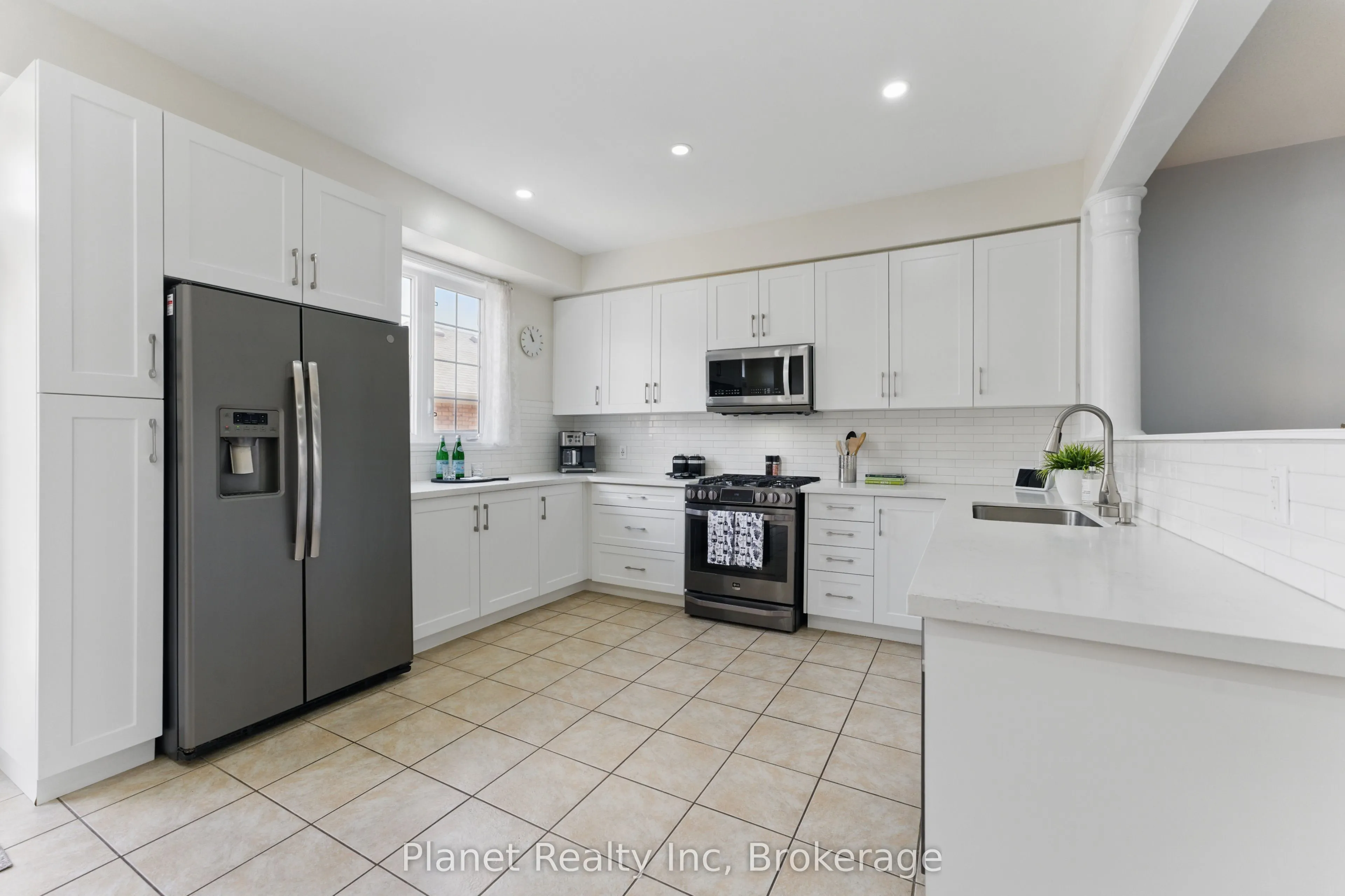 651 Farmstead Drive, #9