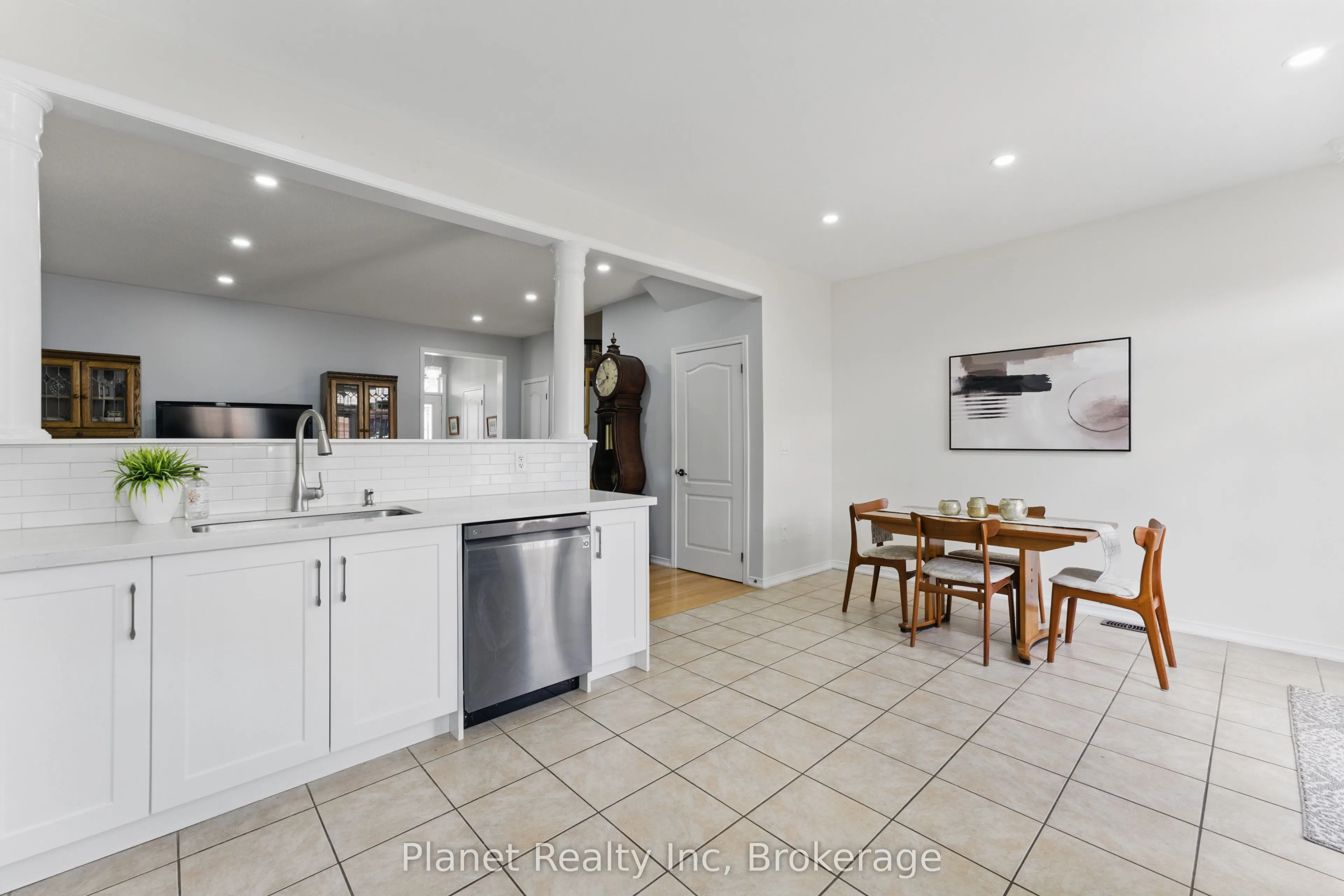 651 Farmstead Drive, #9