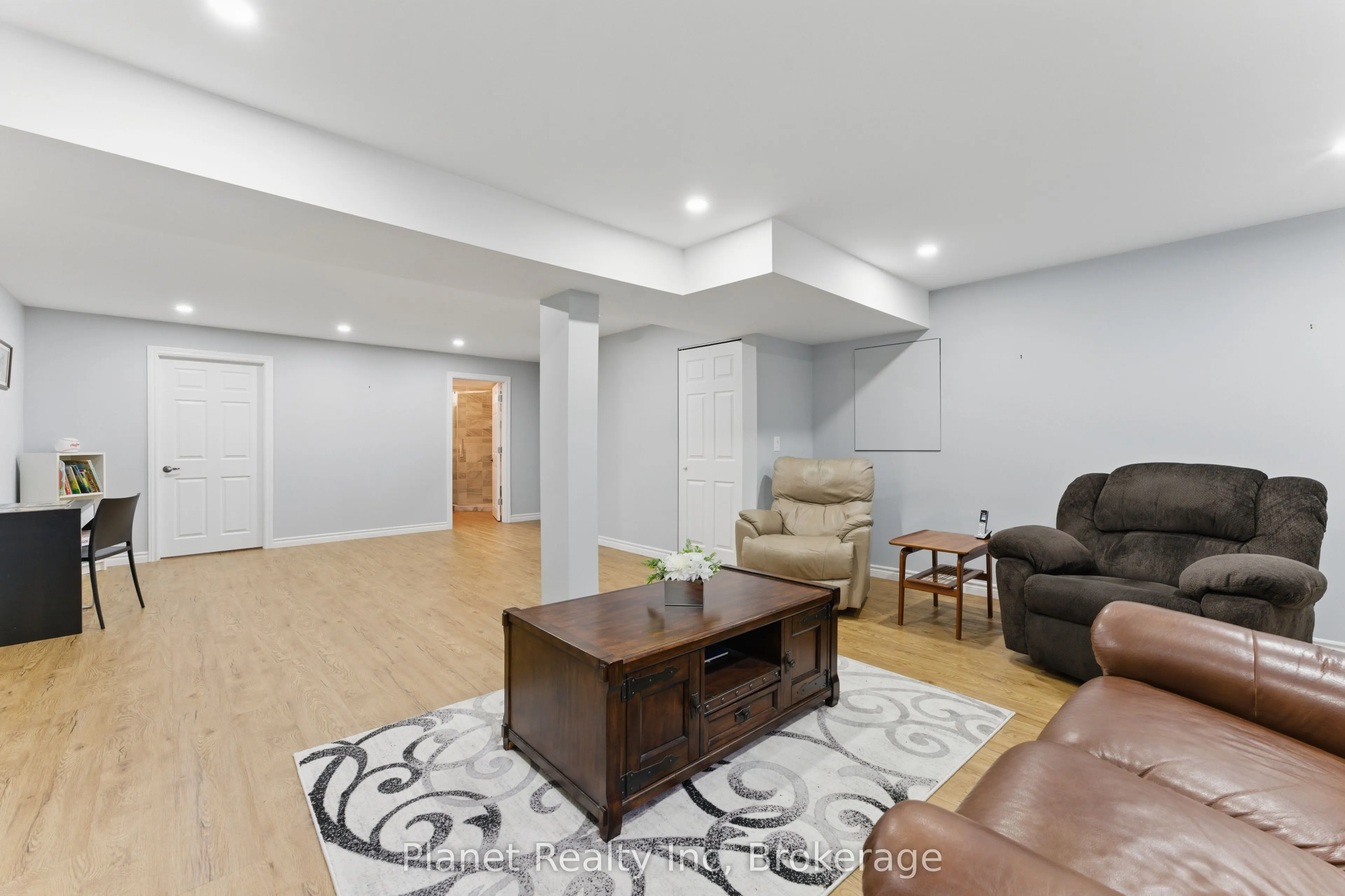 651 Farmstead Drive, #9