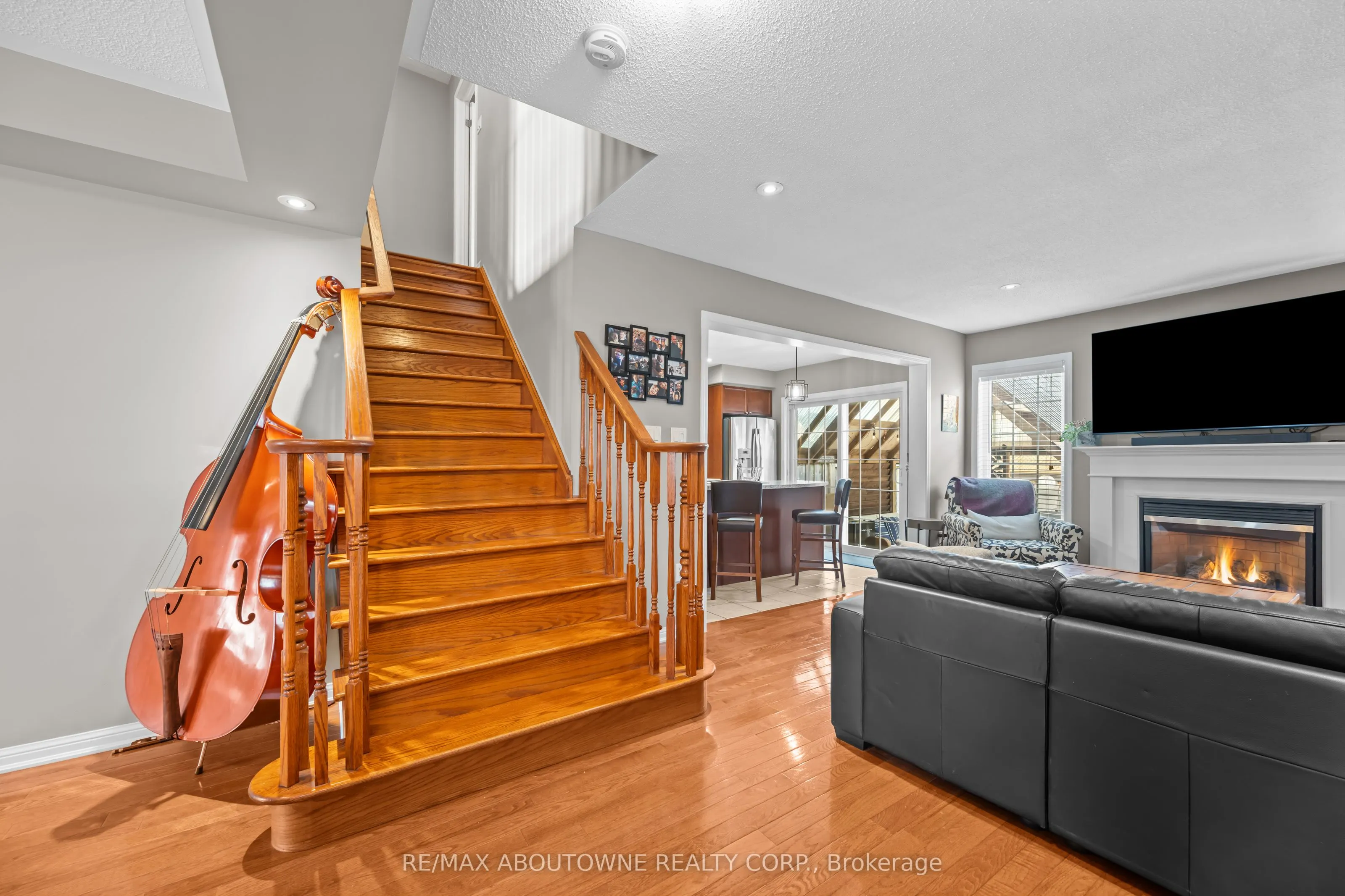 889 Zelinsky Crescent