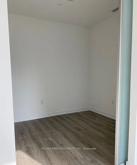 25 Neighbourhood Lane #1012