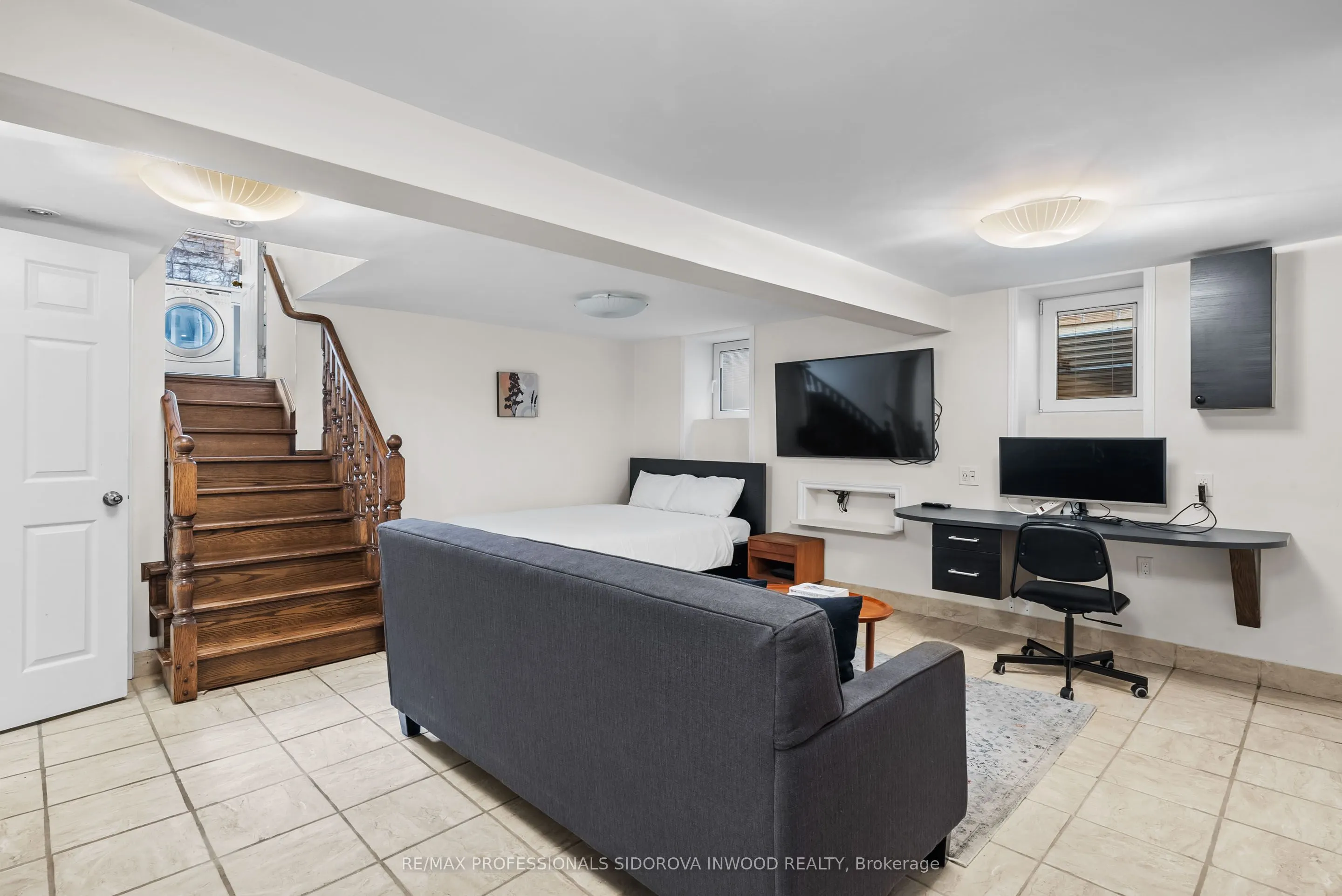 50 South Kingsway