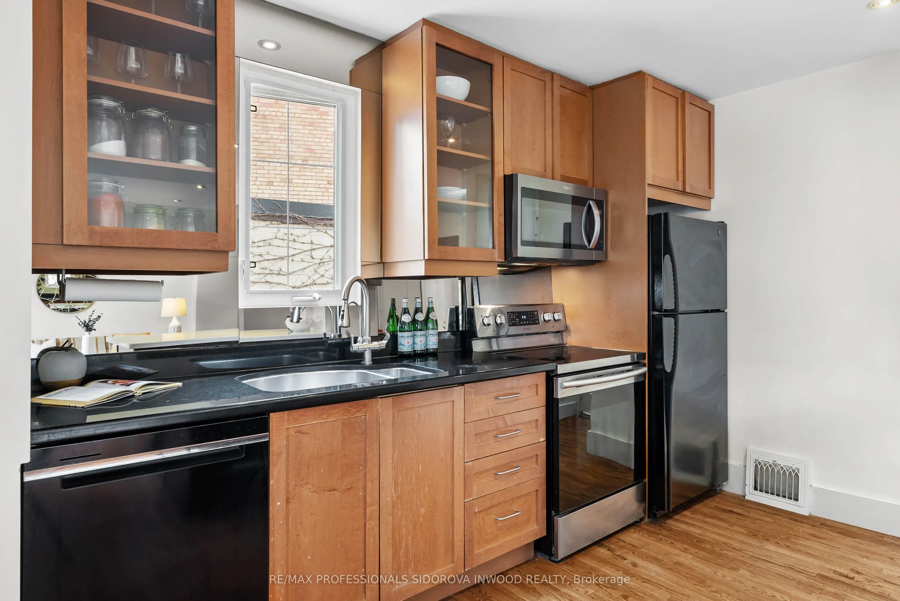 50 South Kingsway