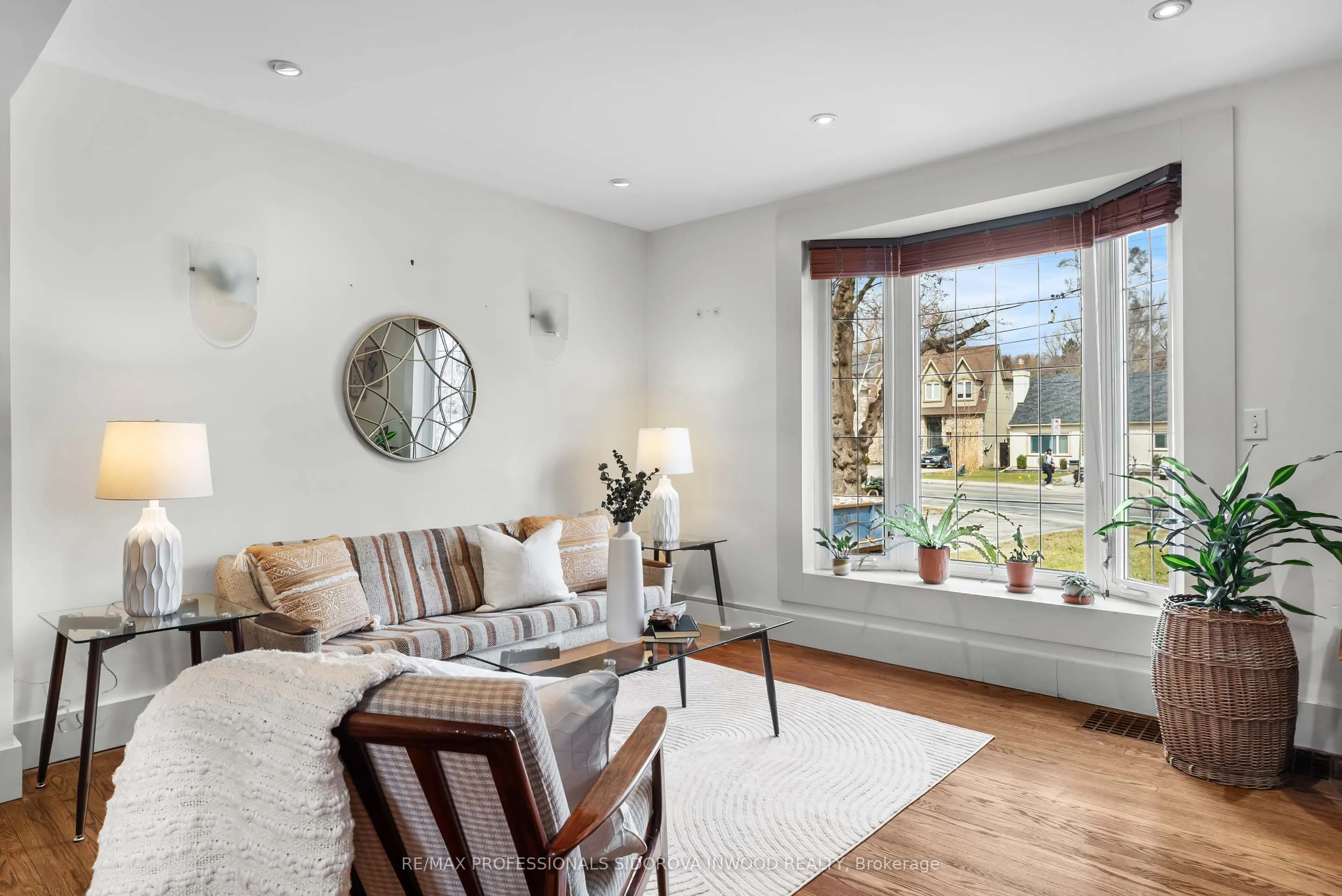 50 South Kingsway