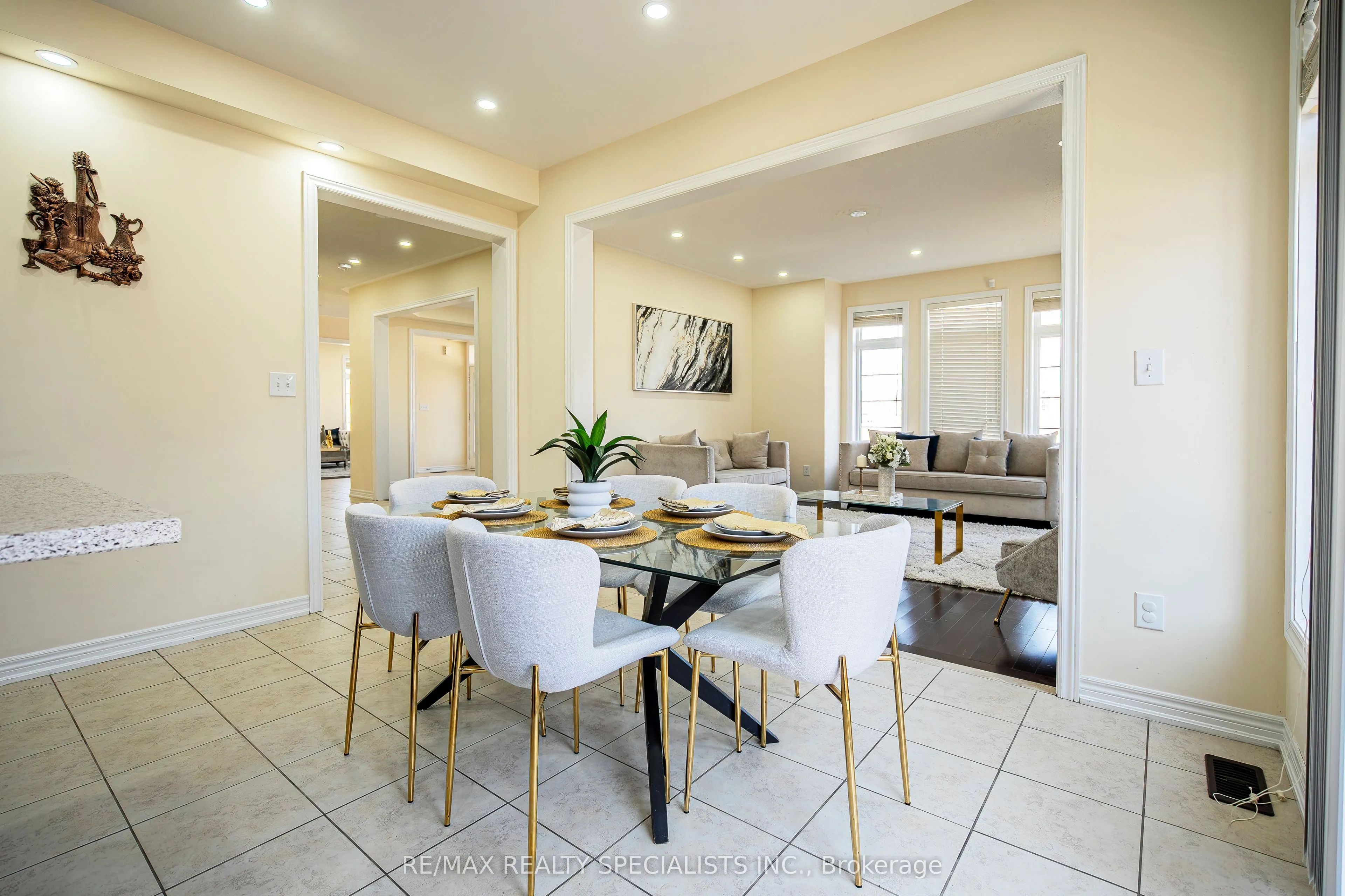 49 Squire Ellis Drive