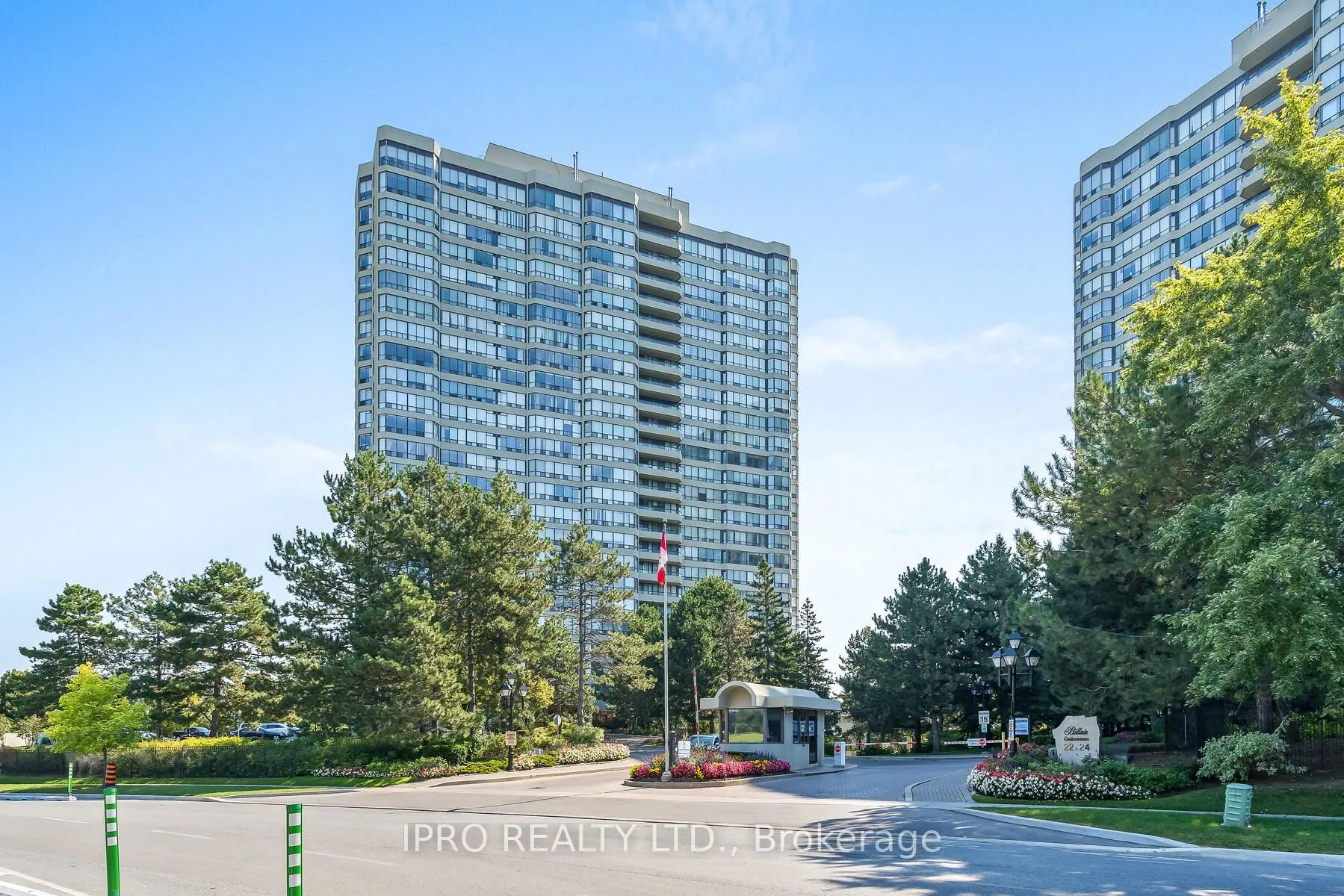 22 Hanover Road, #909