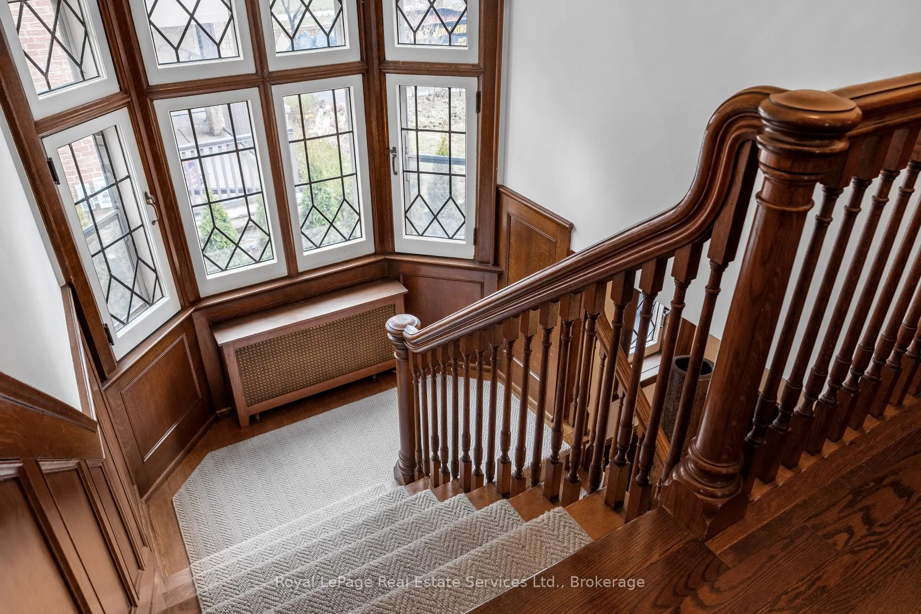 28 Thompson Avenue