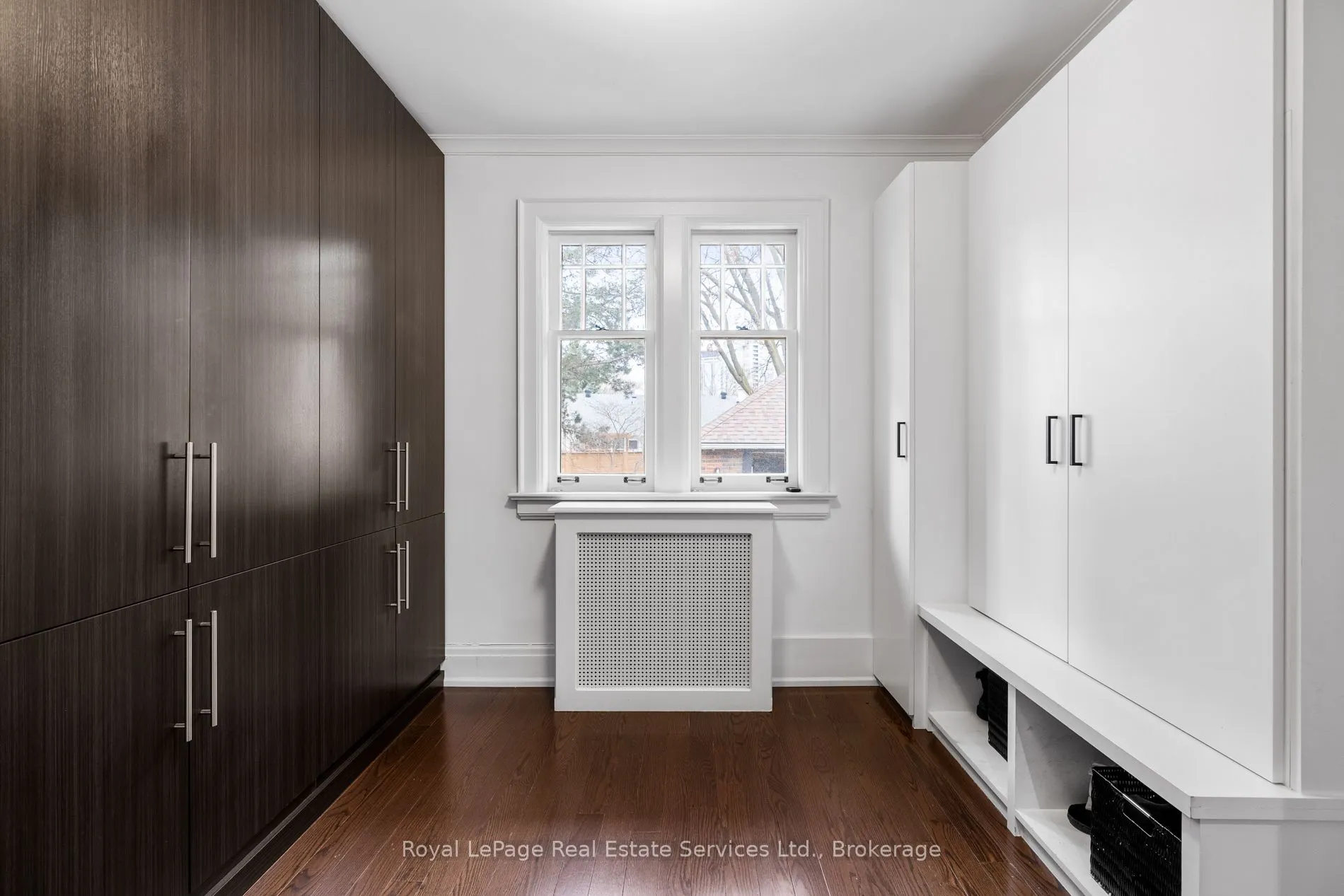 28 Thompson Avenue