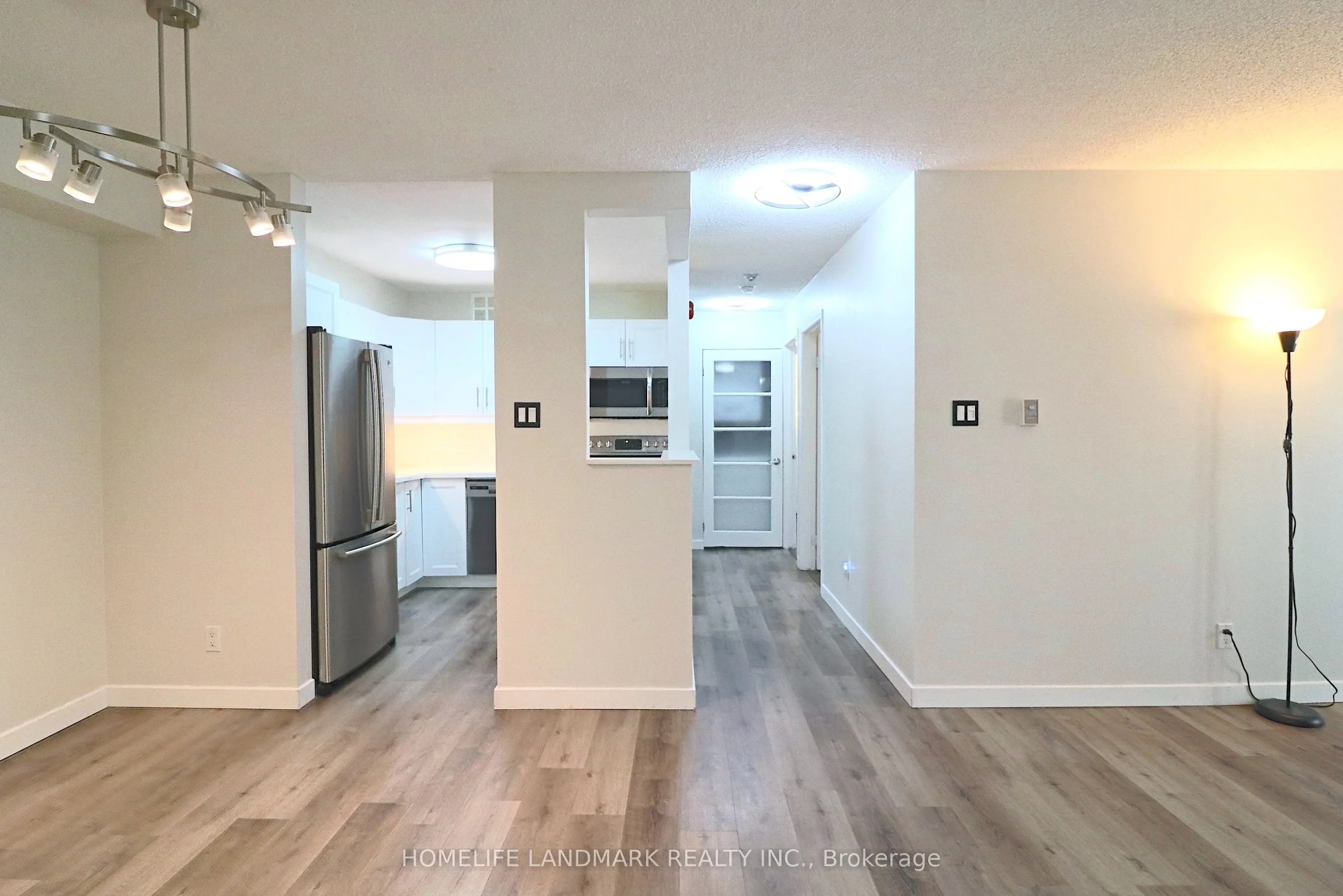 95 Trailwood Drive, #821