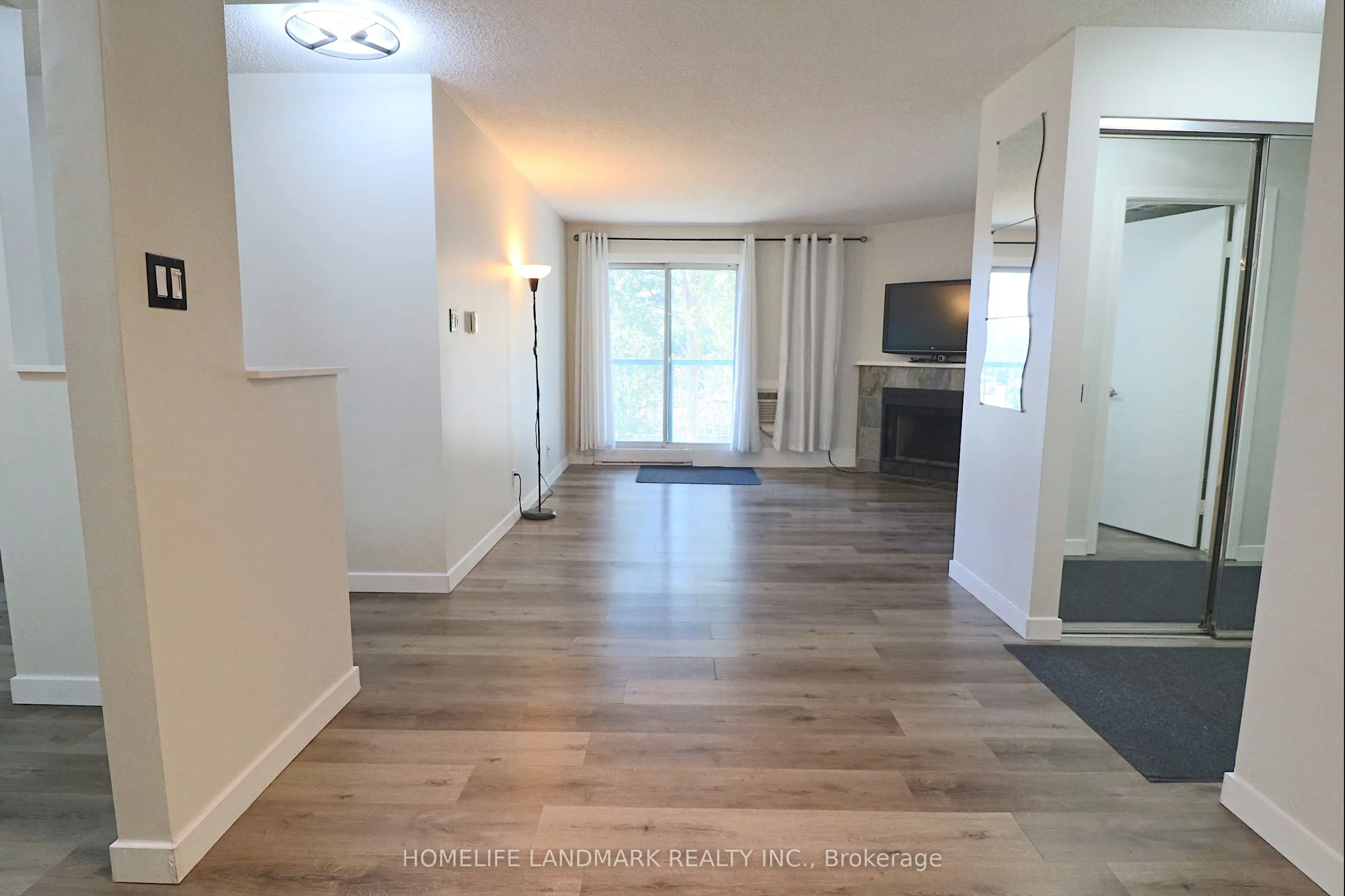 95 Trailwood Drive, #821