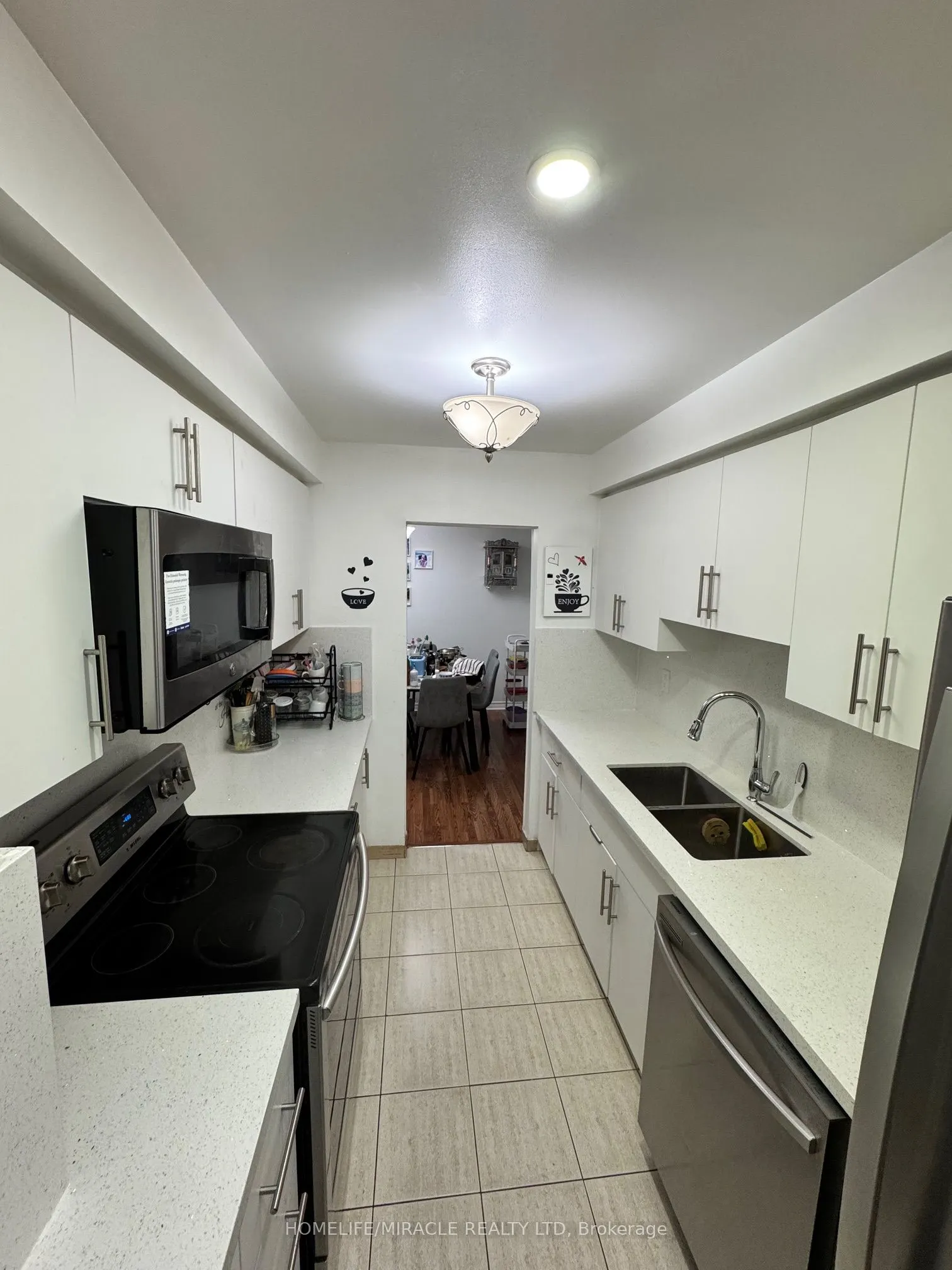 1615 Bloor Street #1203