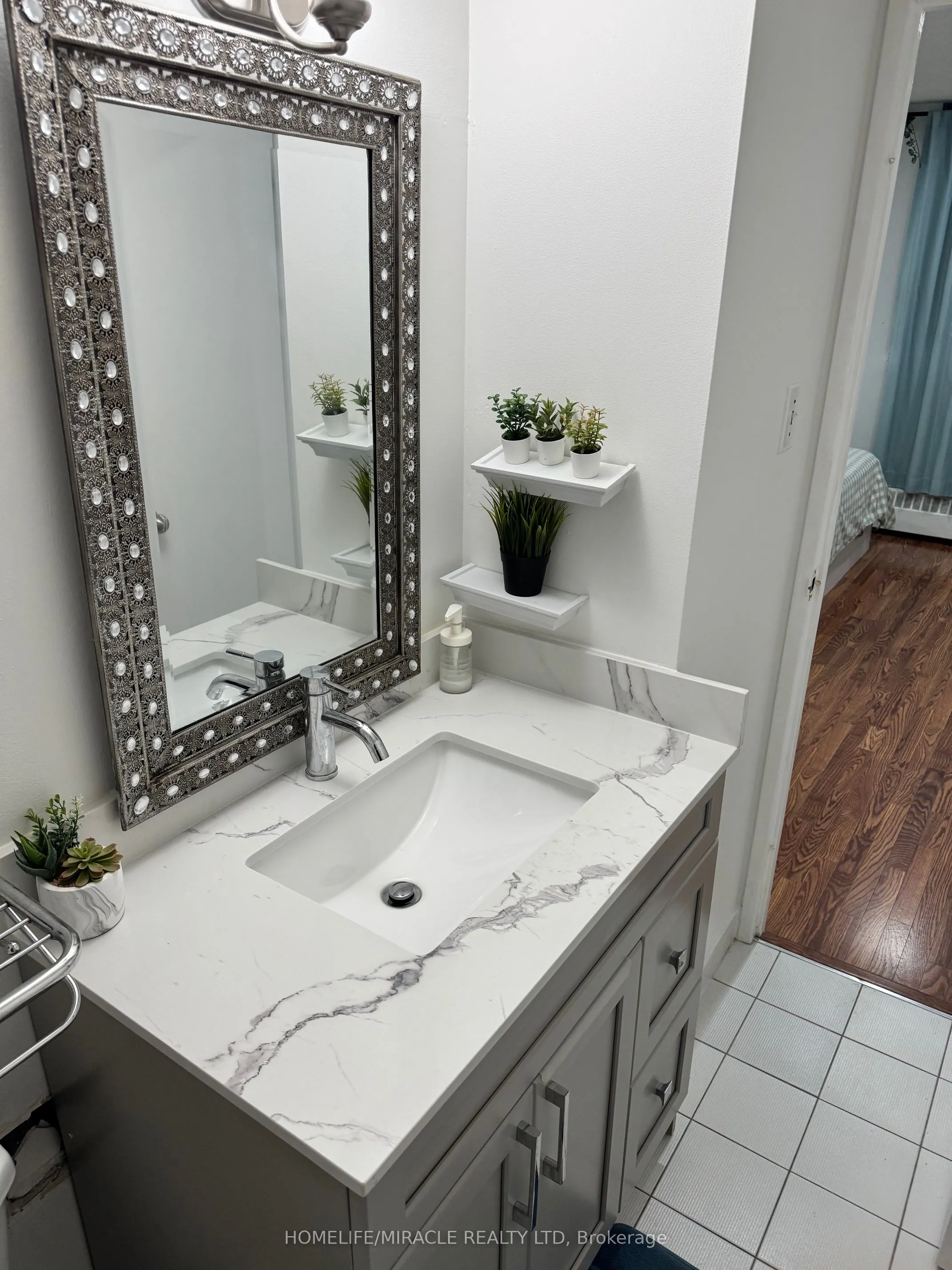 1615 Bloor Street #1203