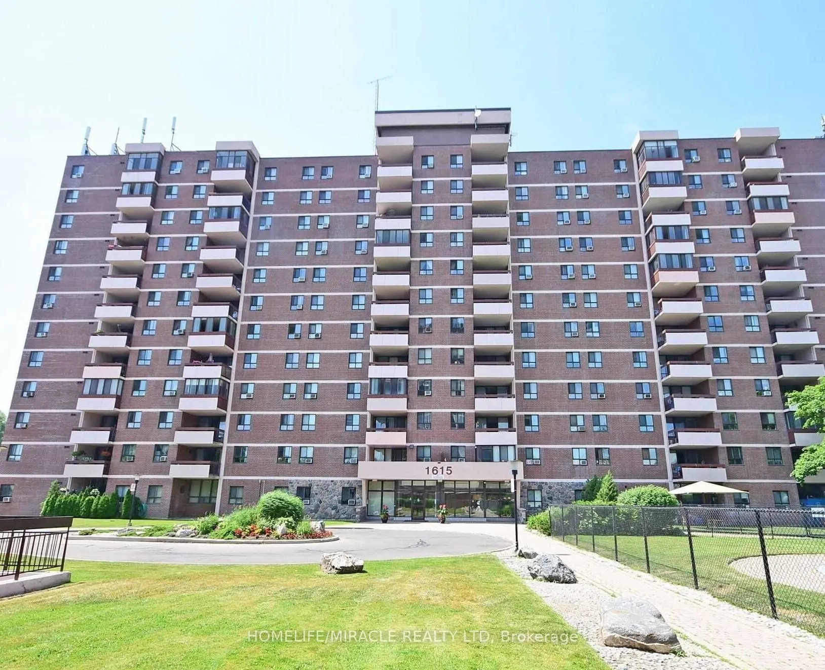 1615 Bloor Street #1203