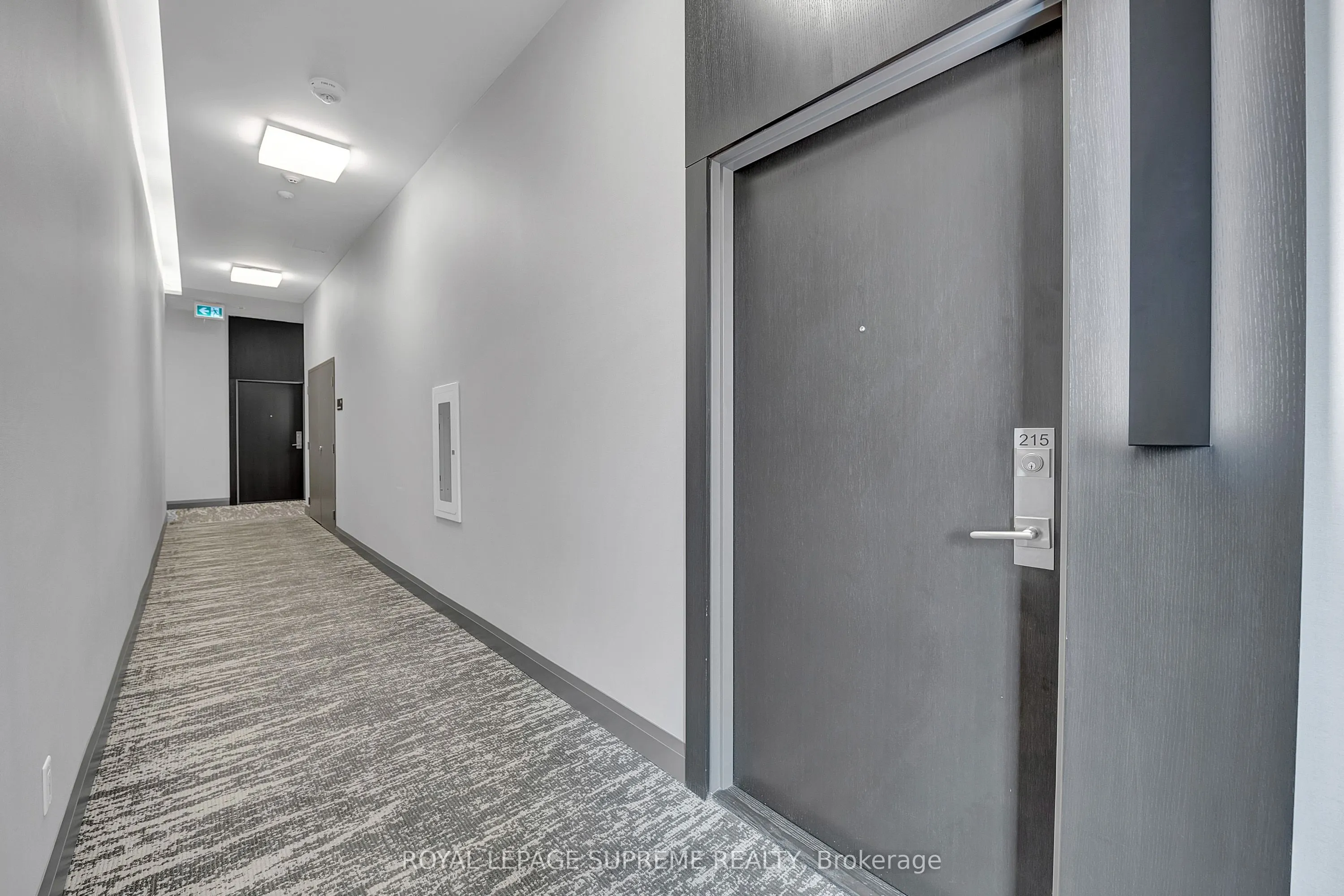 4208 Dundas Street W, #215