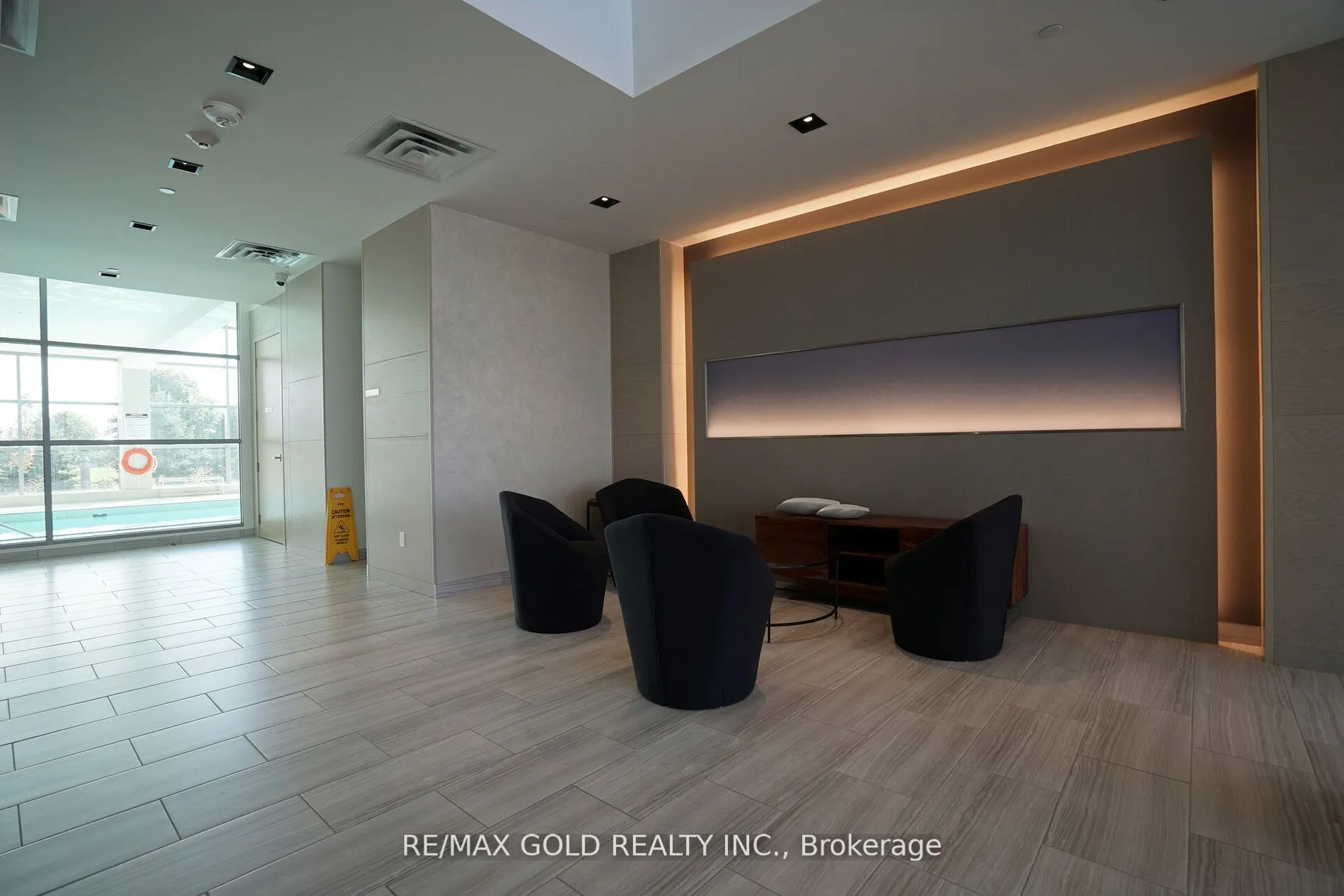 4633 Glen Erin Drive #607