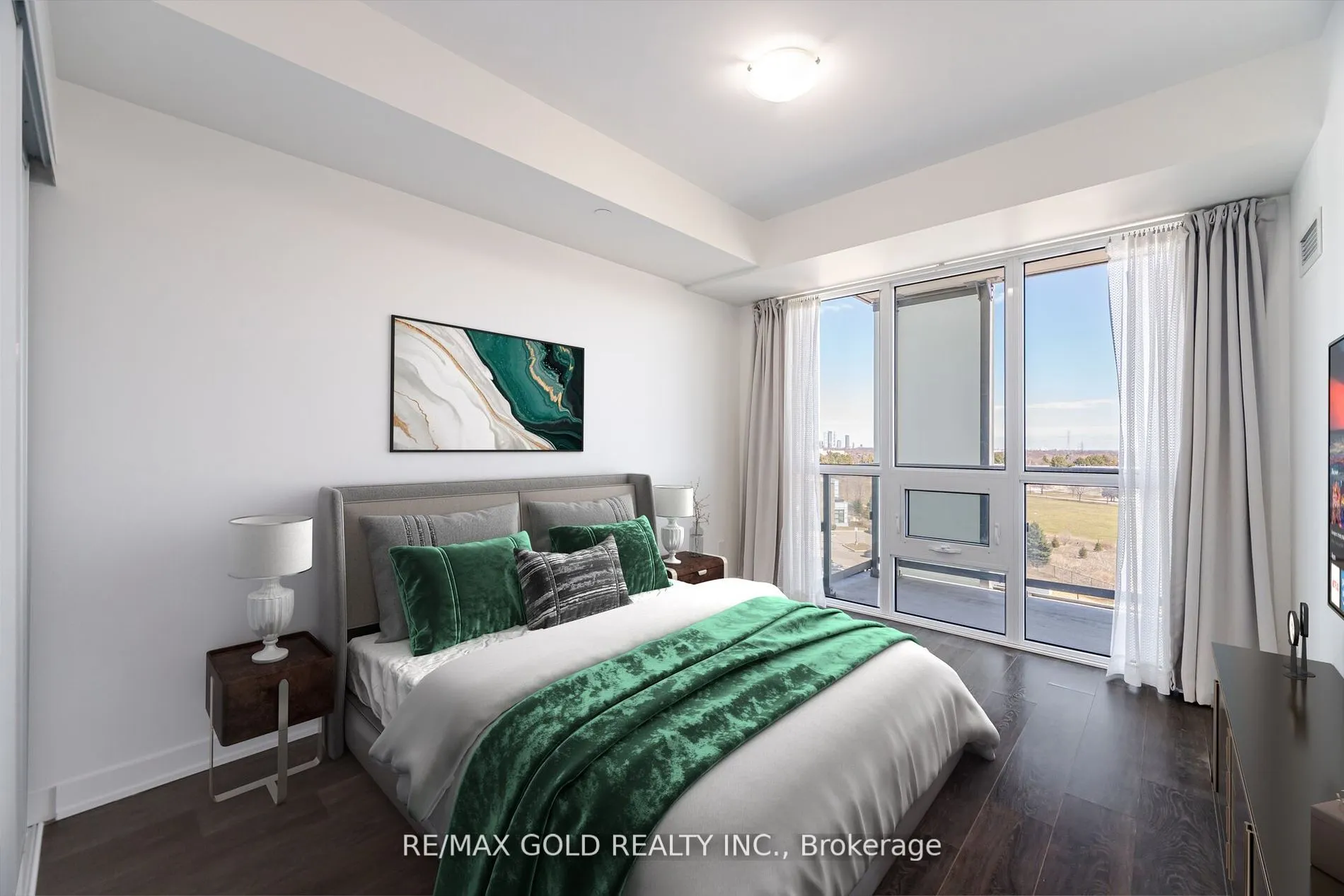 4633 Glen Erin Drive #607