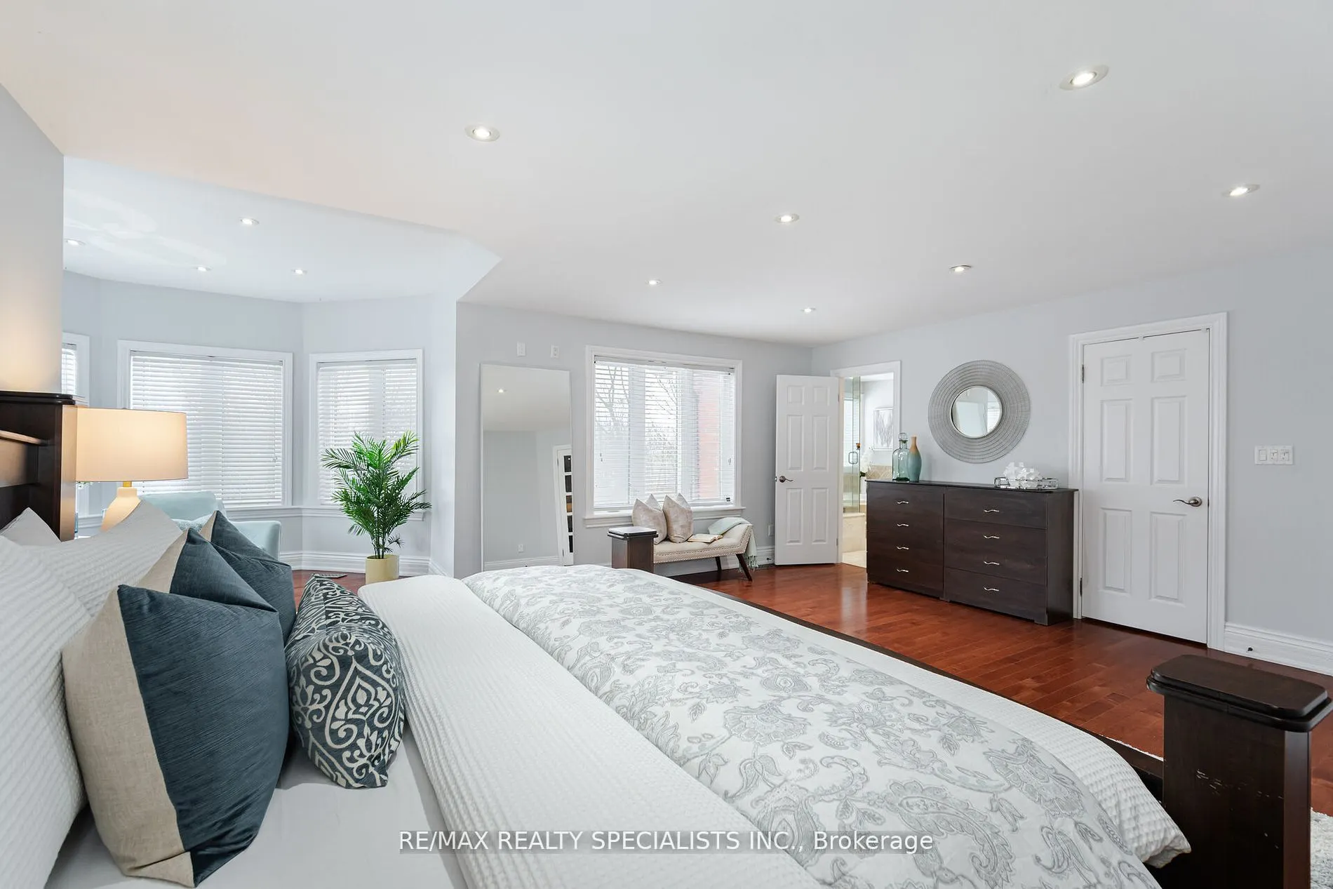 3 Valley Hill Drive