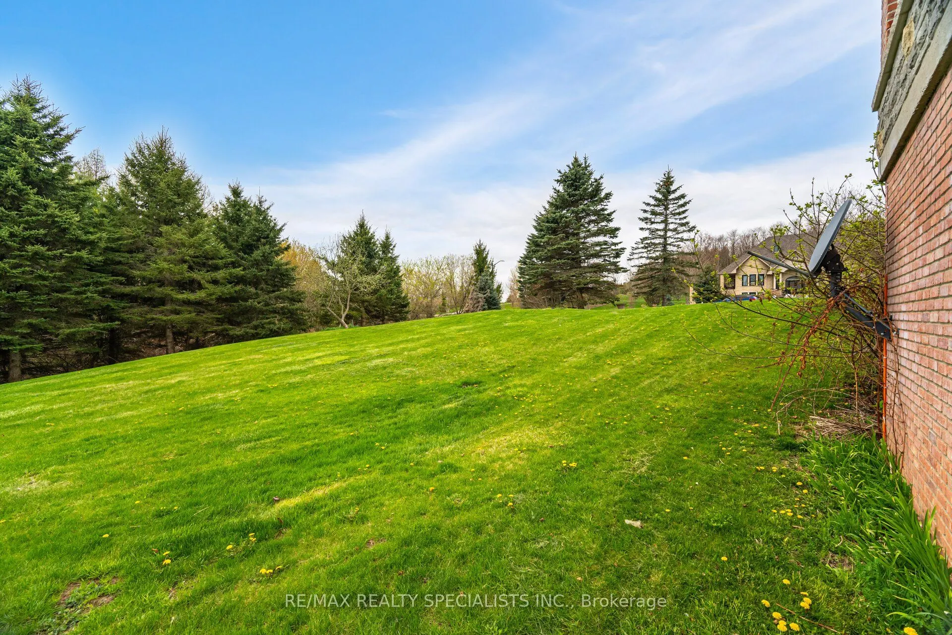 3 Valley Hill Drive