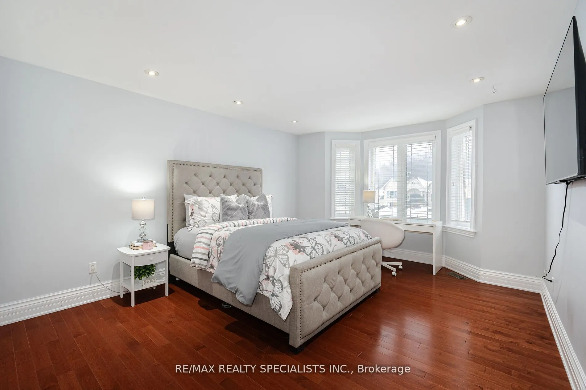 3 Valley Hill Drive