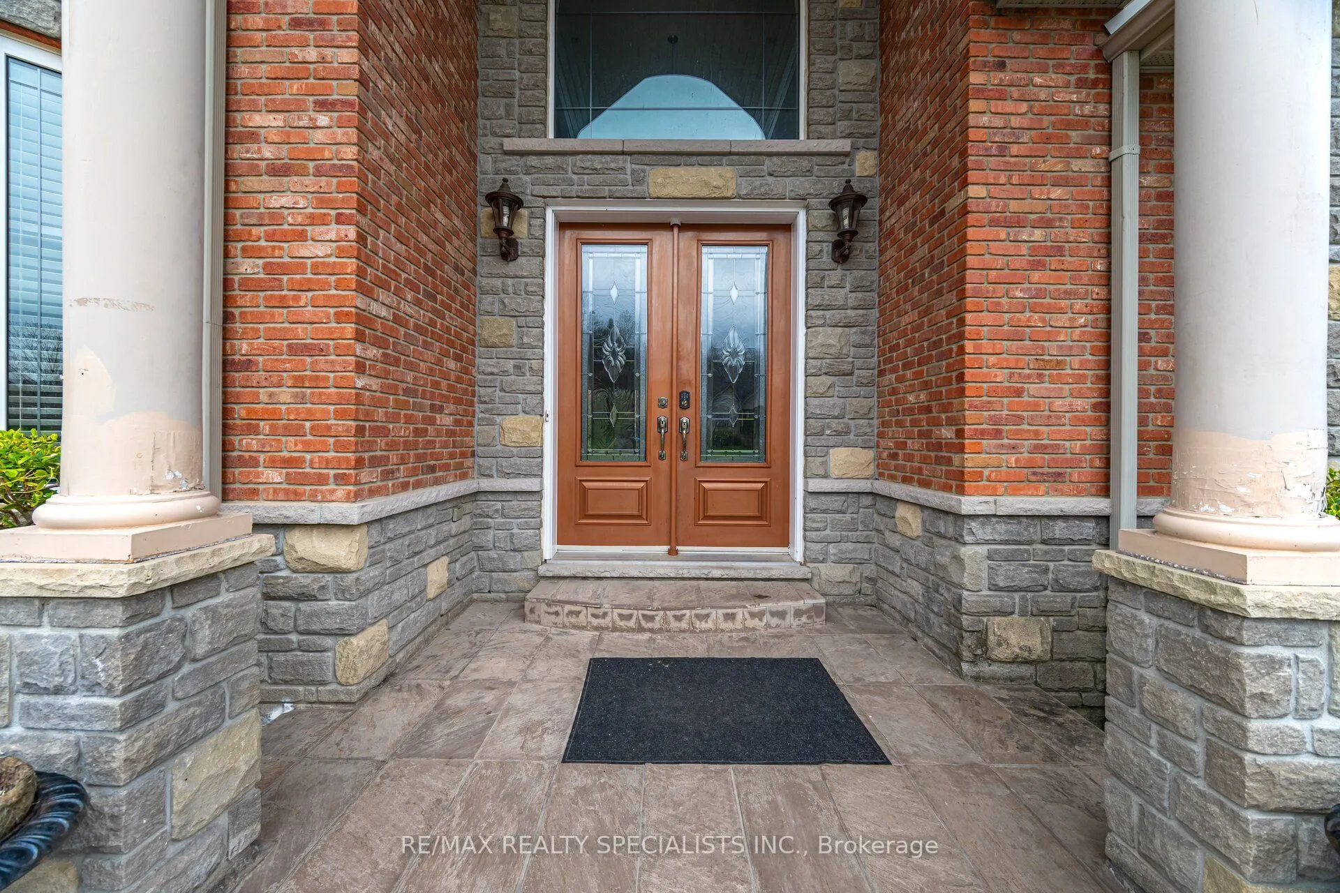 3 Valley Hill Drive