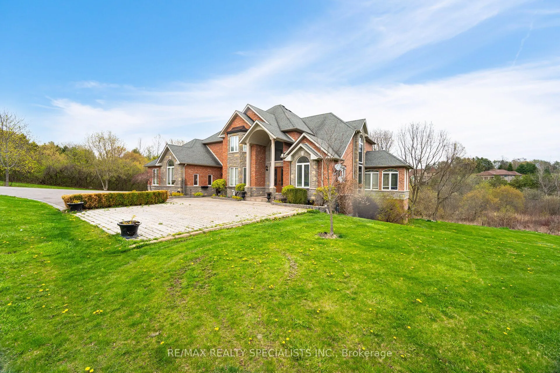 3 Valley Hill Drive