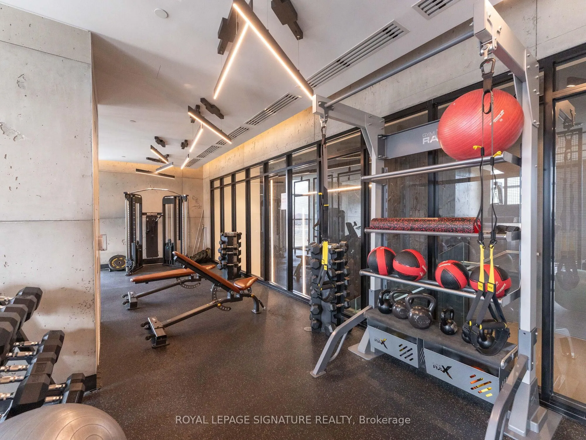 251 Manitoba Street S #132