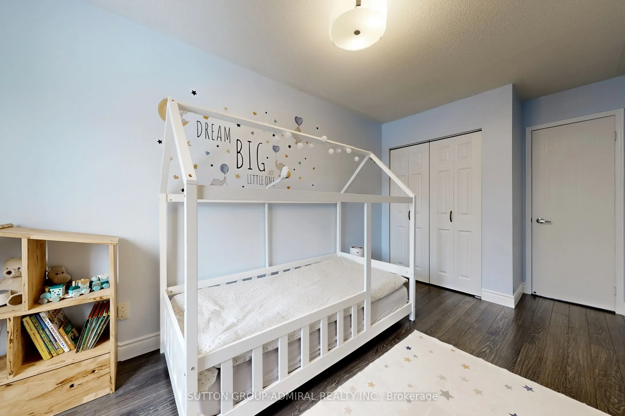 24 Stewart Maclaren Road, #26