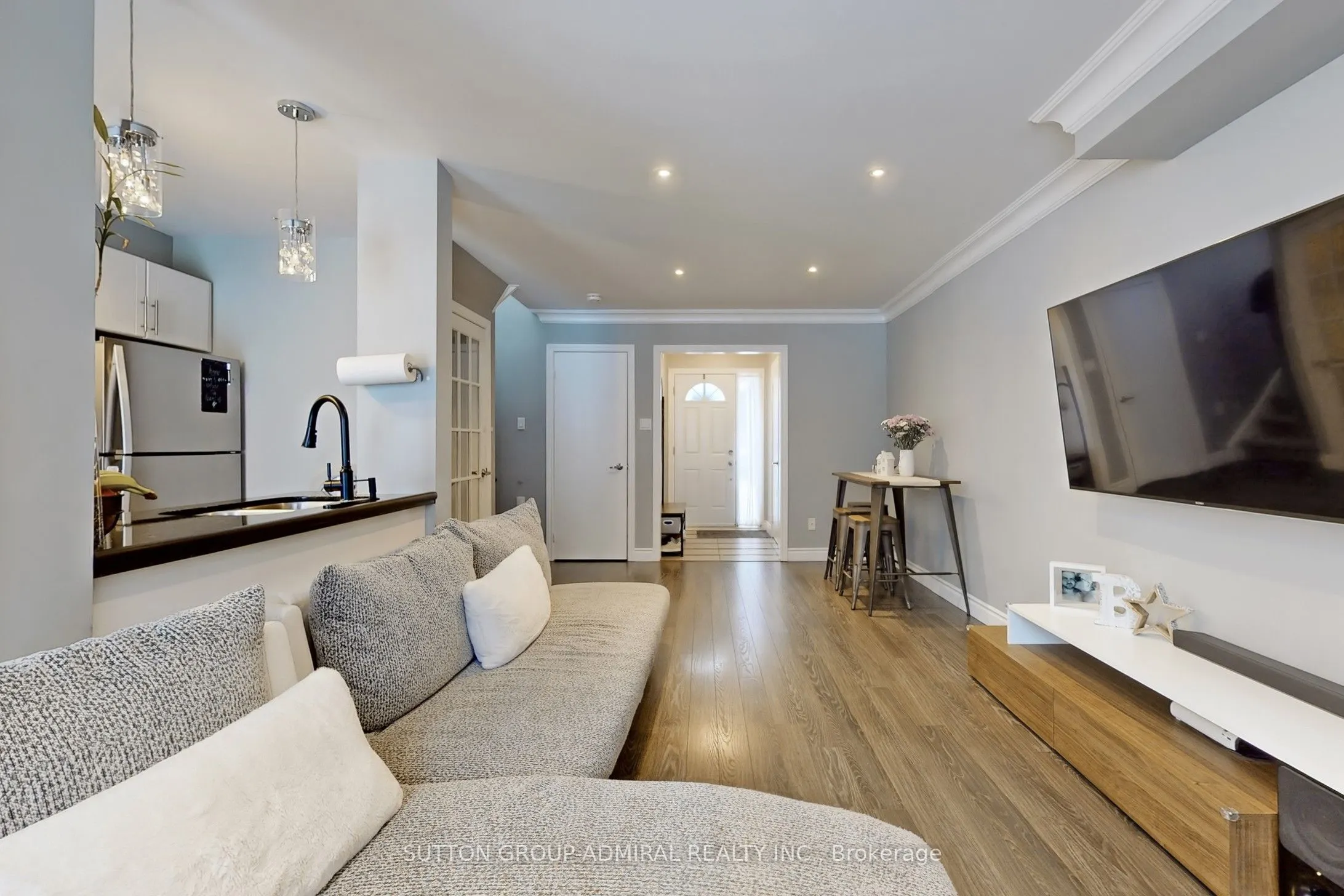 24 Stewart Maclaren Road, #26