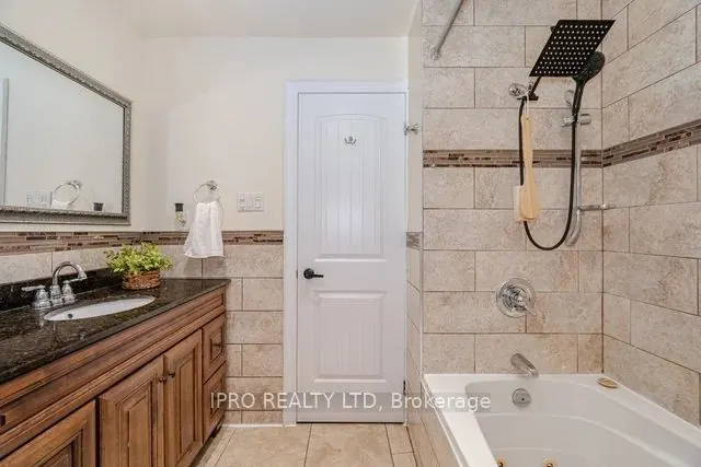 14 Royal Palm Drive