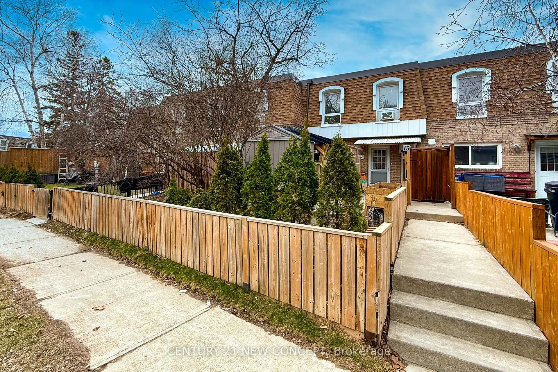 1310 Gulleden Drive, #13