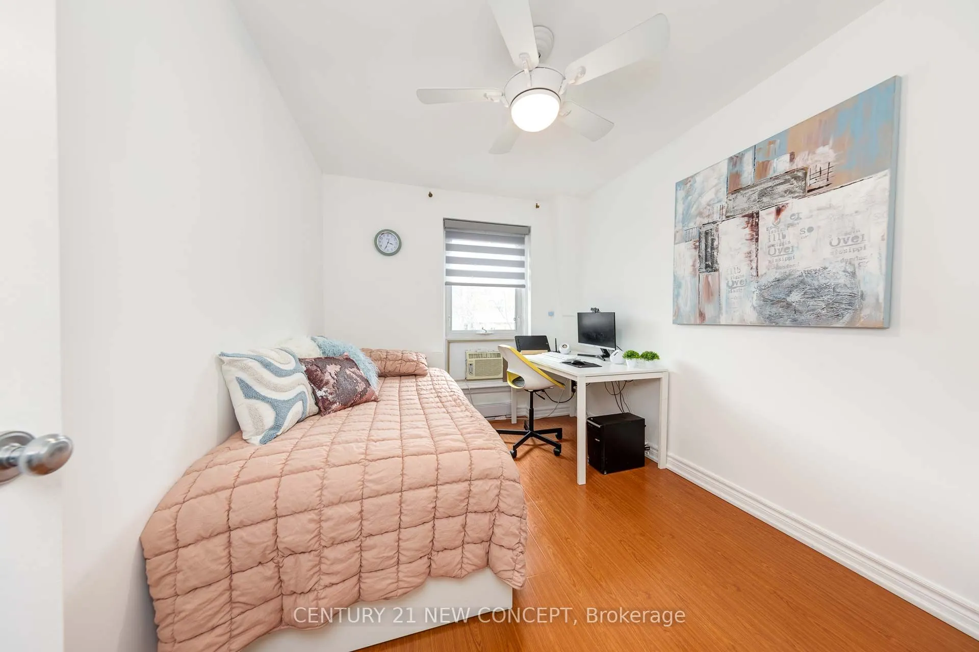 1310 Gulleden Drive, #13