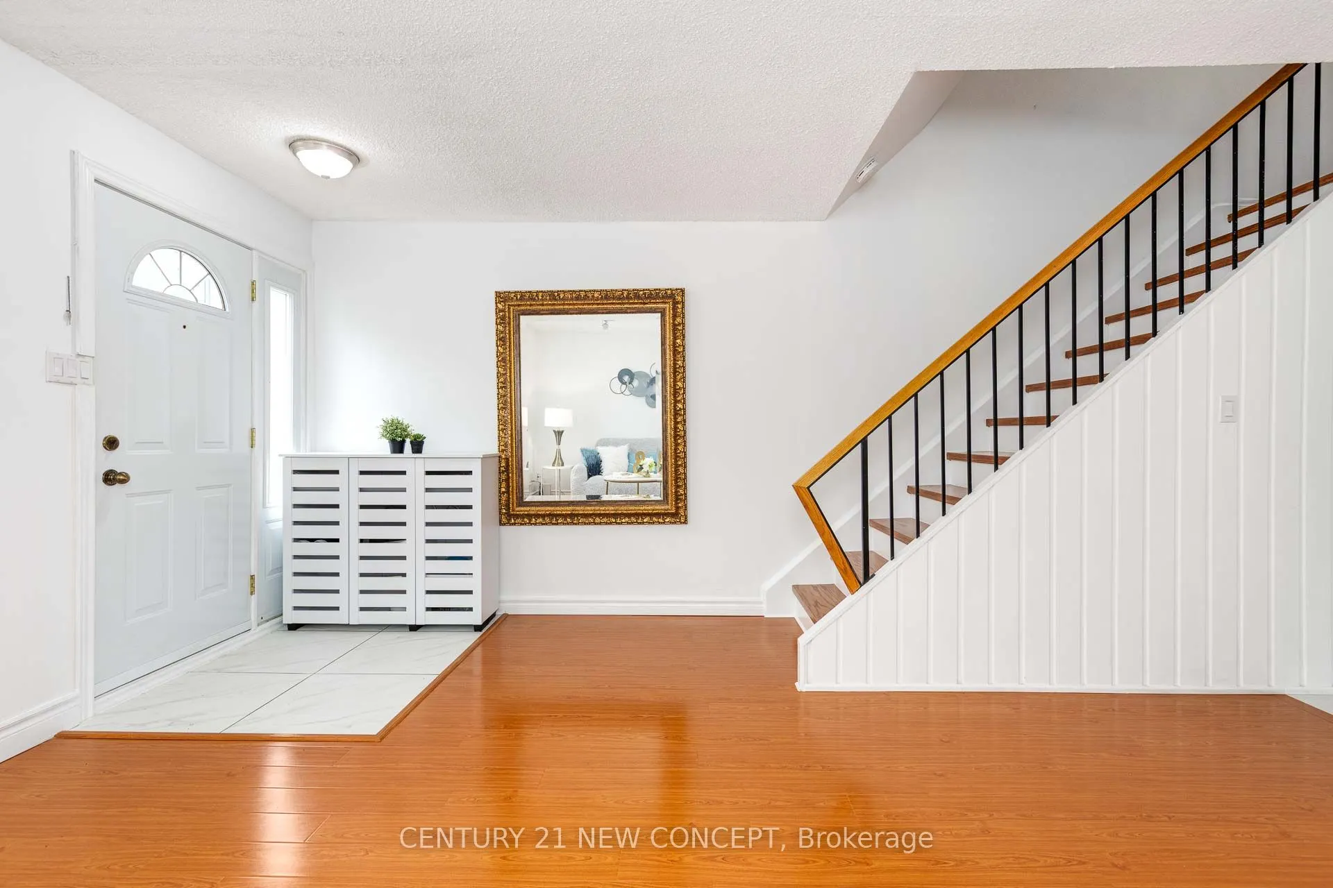 1310 Gulleden Drive, #13
