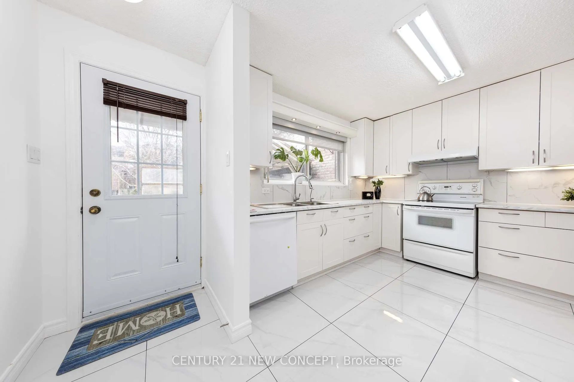 1310 Gulleden Drive, #13