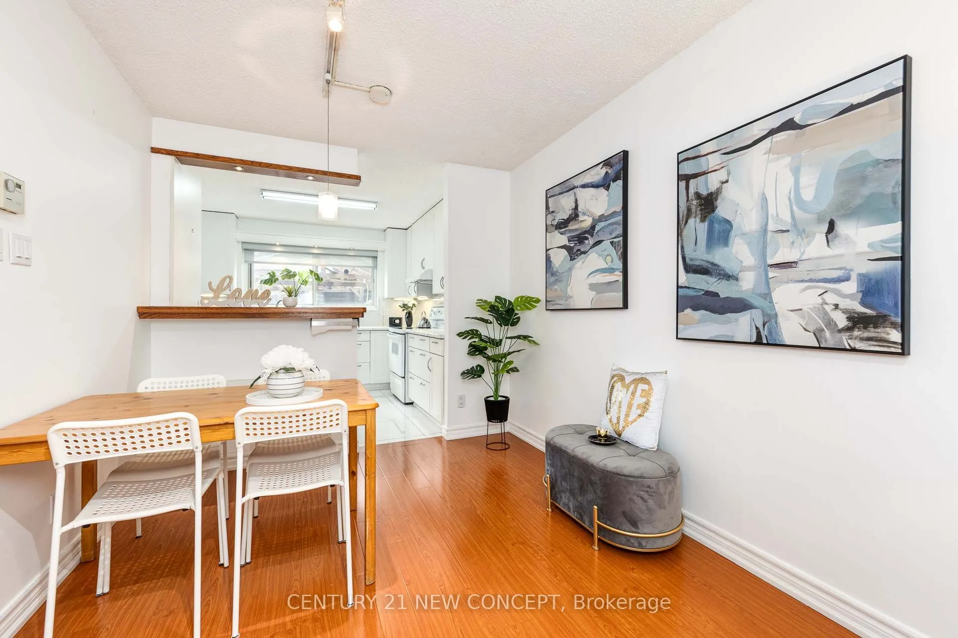 1310 Gulleden Drive, #13