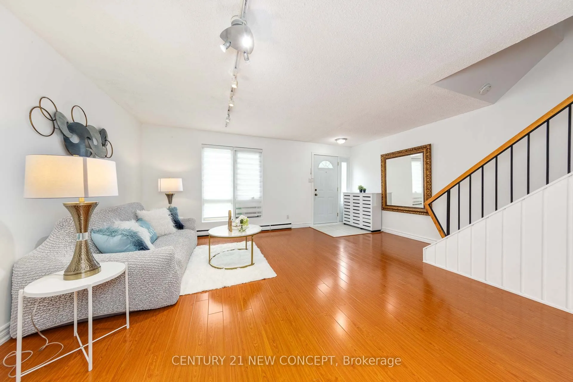 1310 Gulleden Drive, #13
