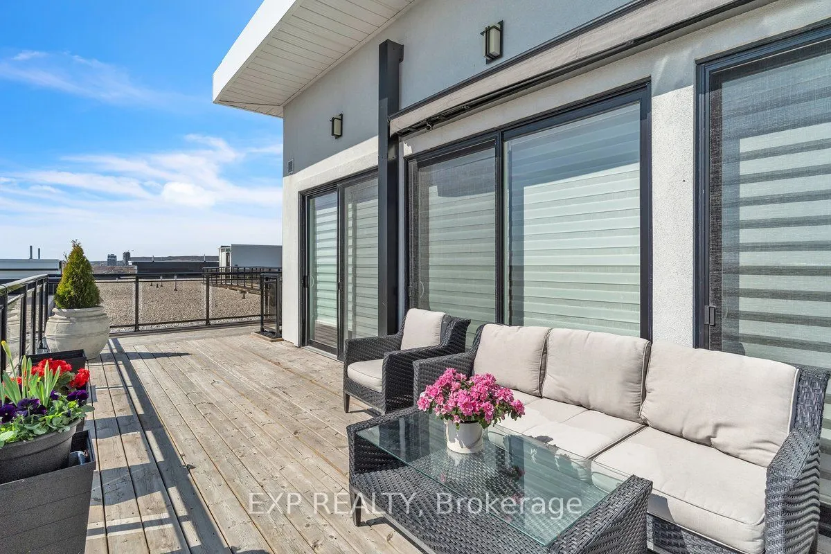 640 Sauve Street S, #602
