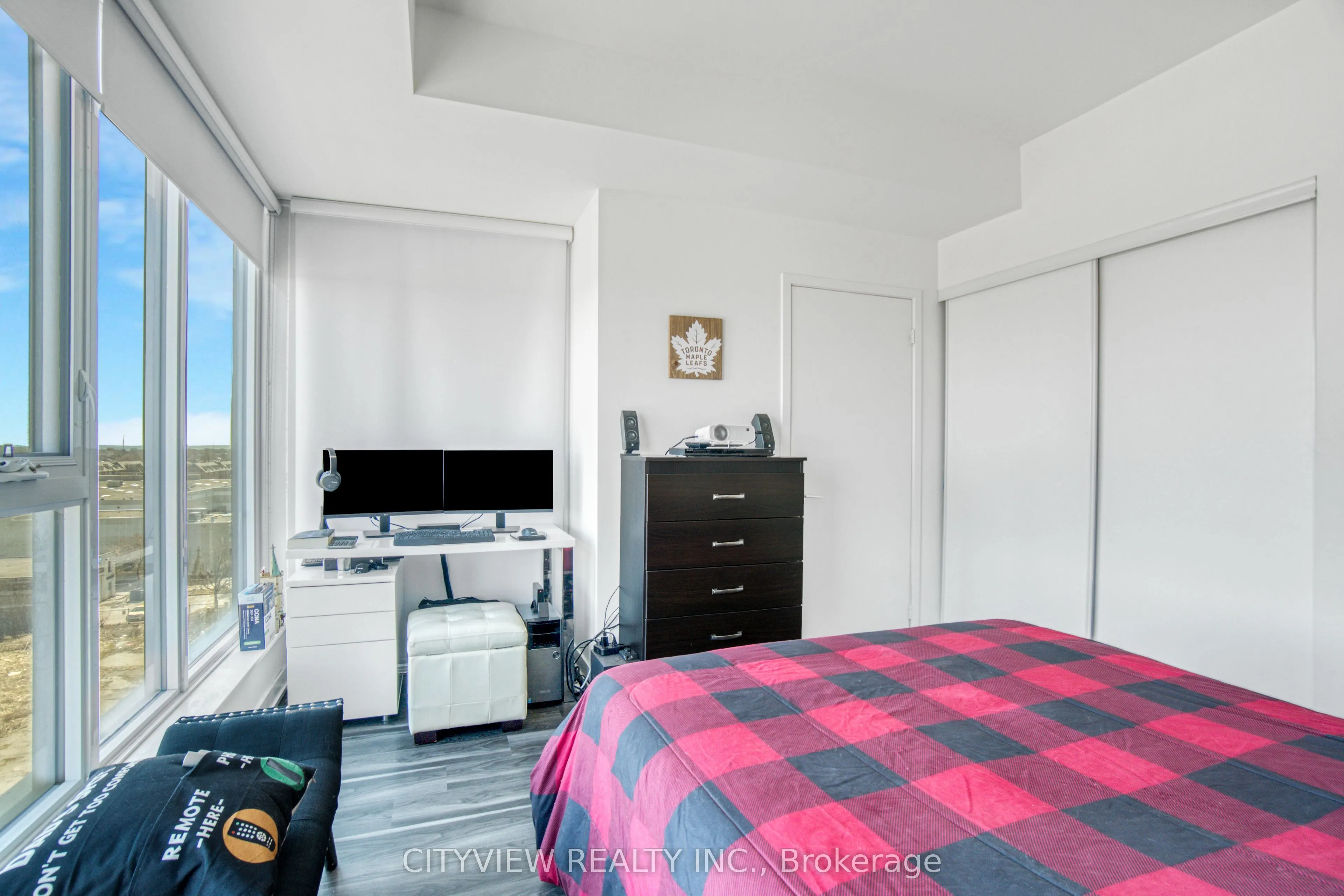 859 The Queensway, #601